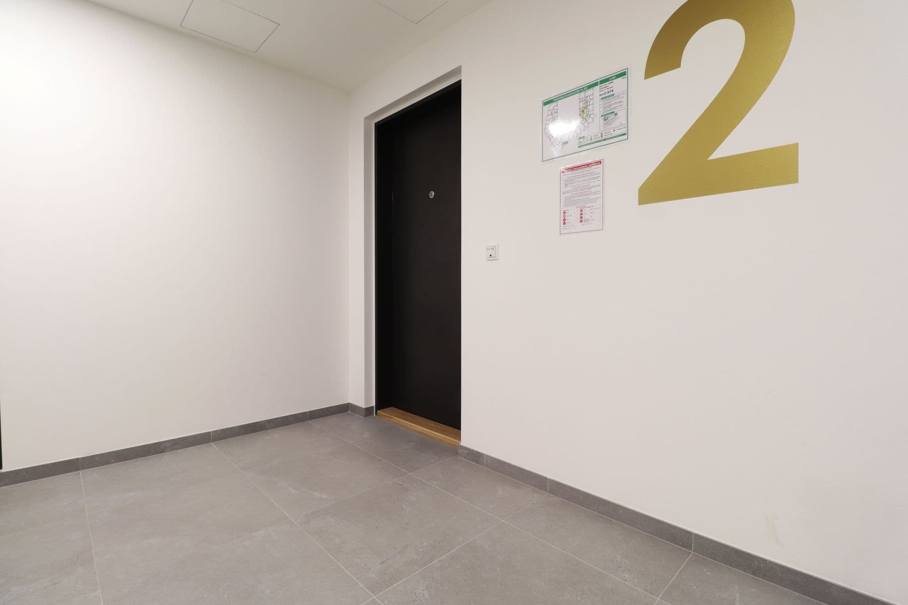 Pronájem bytu 1+kk 45 m², Ramonova, Praha, Praha Pronájem bytu 1+kk 45 m², Ramonova, Praha, Praha