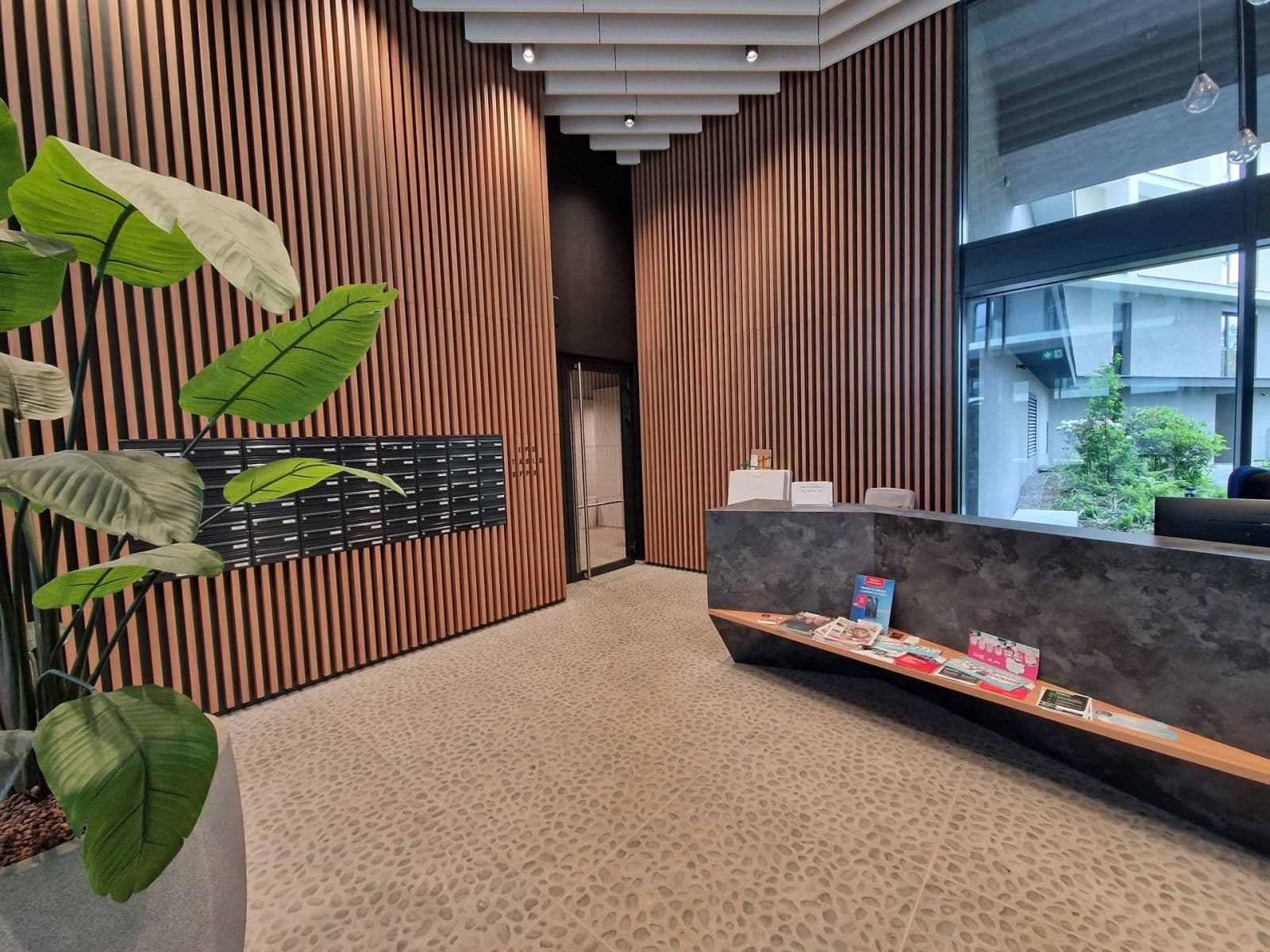 Pronájem bytu 1+kk 45 m², Ramonova, Praha, Praha Pronájem bytu 1+kk 45 m², Ramonova, Praha, Praha