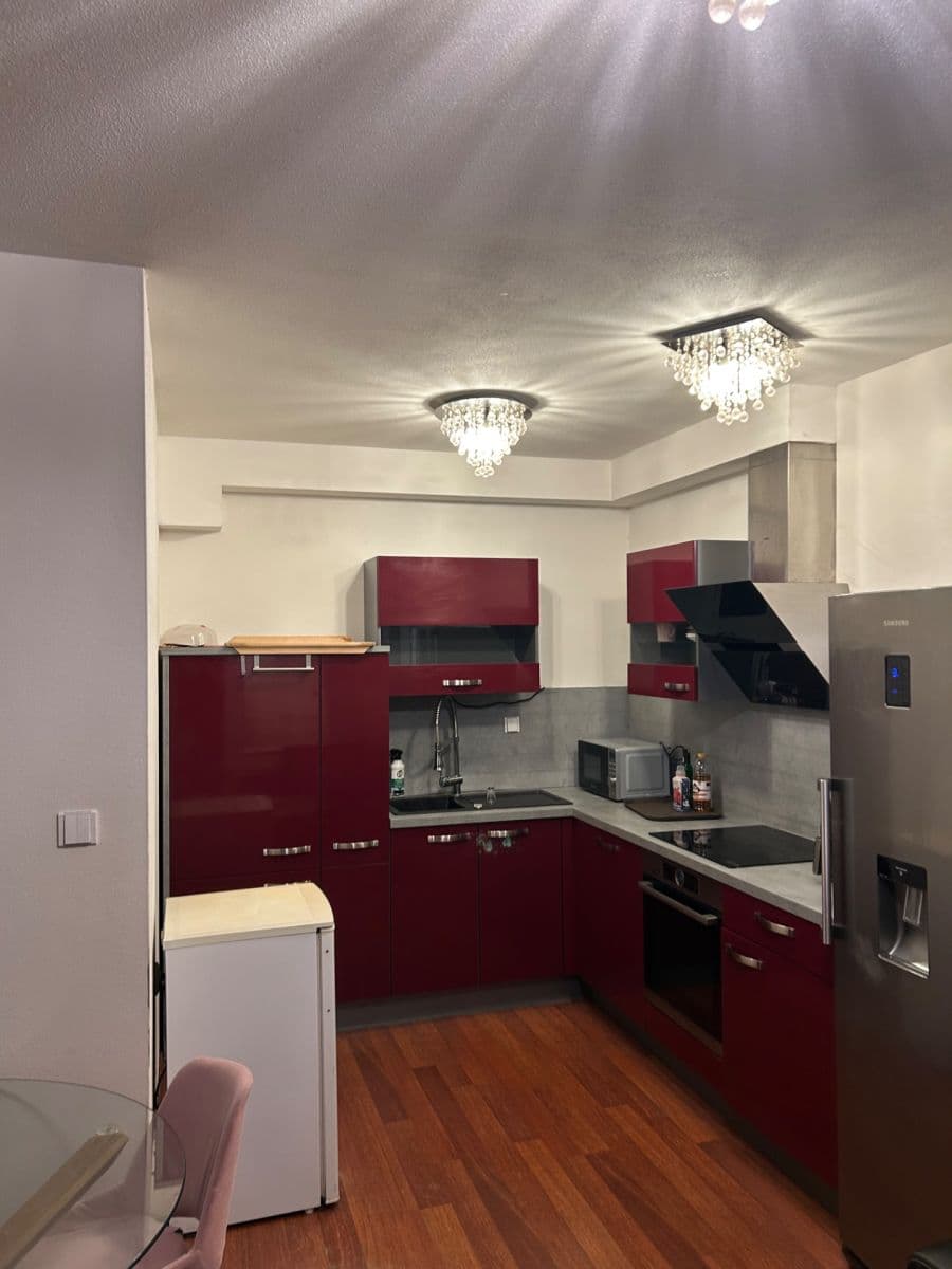 Pronájem bytu 3+1 80 m², Pajštúnska, Petržalka, Bratislavský kraj Pronájem bytu 3+1 80 m², Pajštúnska, Petržalka, Bratislavský kraj