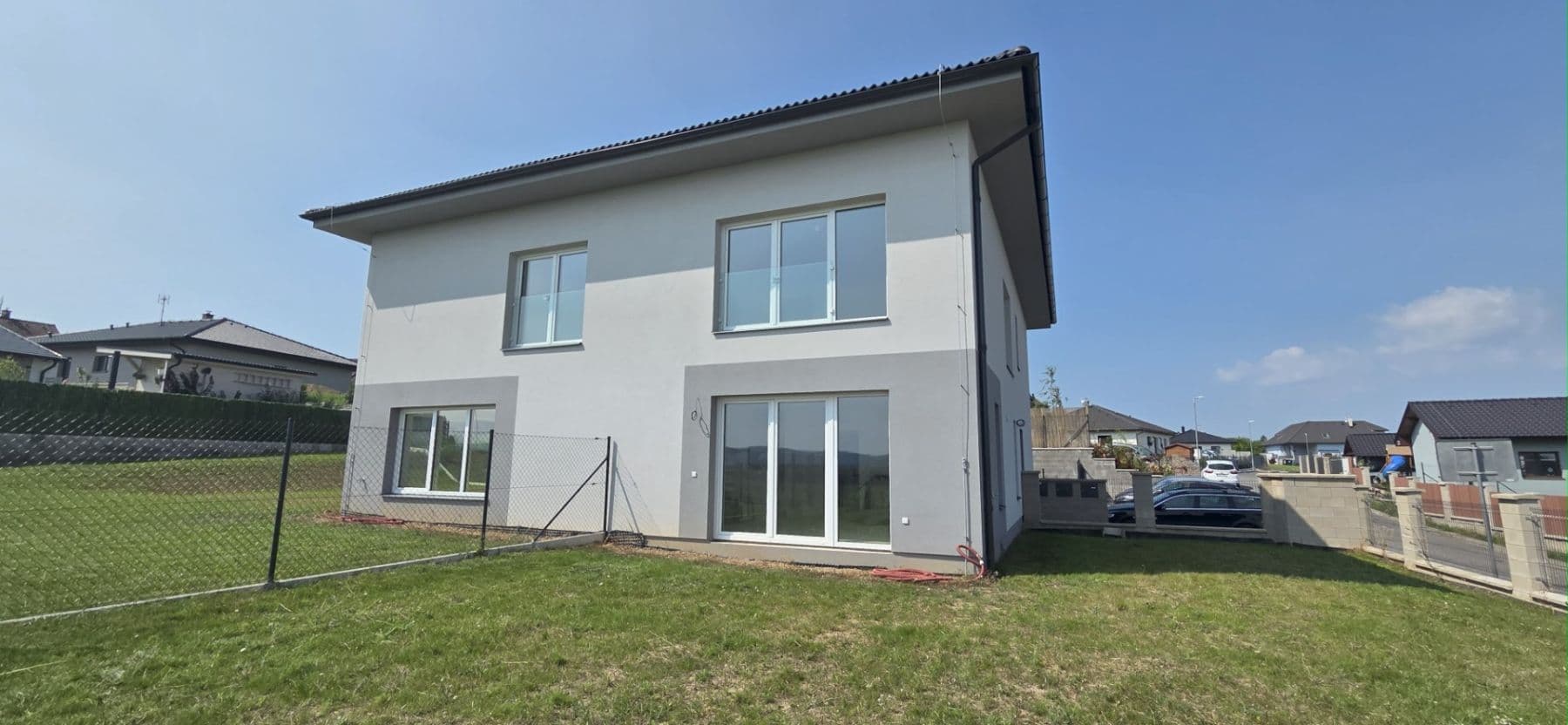 Prodej domu 104 m², pozemek 178 m², K Lomu, Stará Huť, Středočeský kraj Prodej domu 104 m², pozemek 178 m², K Lomu, Stará Huť, Středočeský kraj