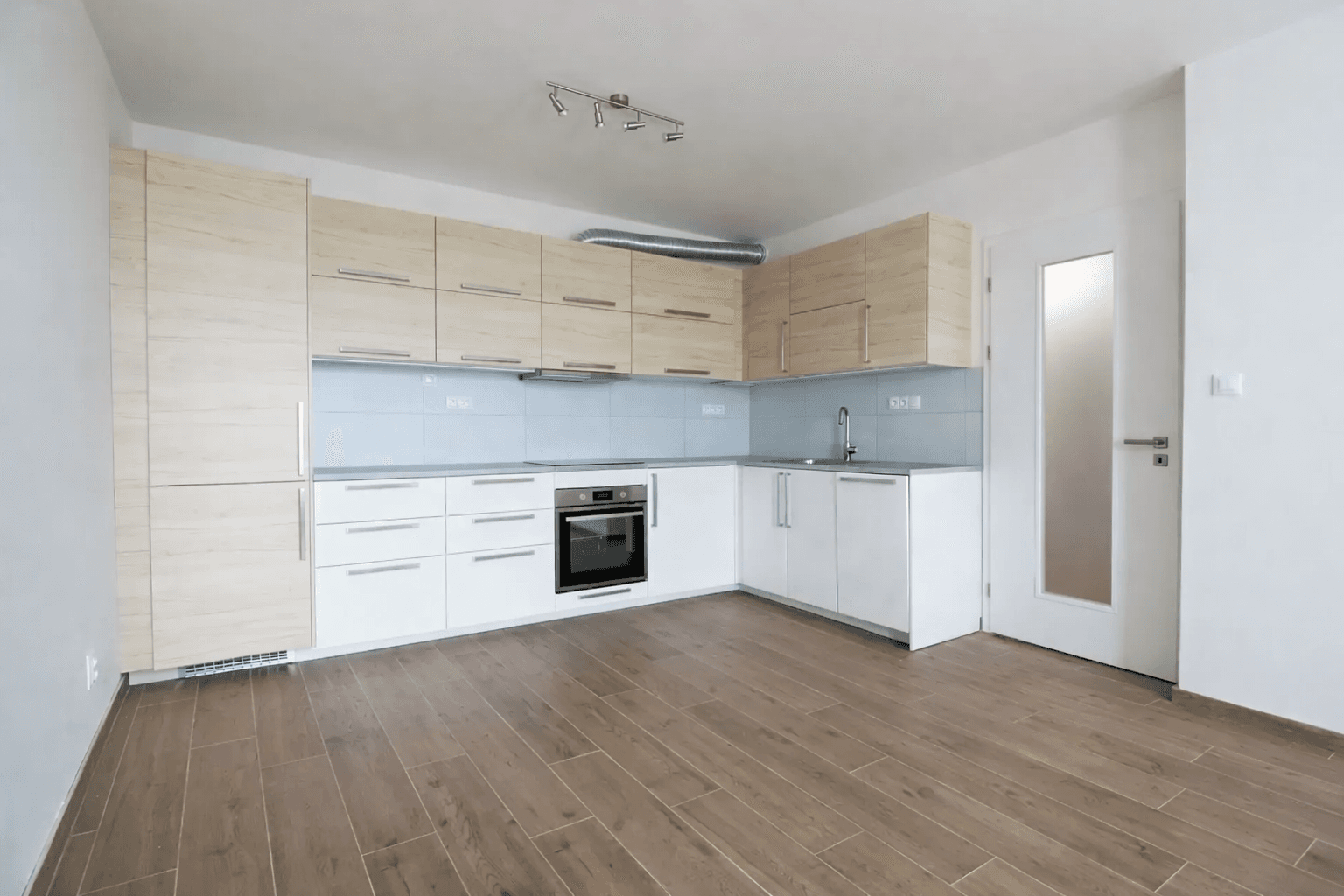 Pronájem bytu 2+kk 50 m², Otýlie Beníškové, Plzeň, Plzeňský kraj Pronájem bytu 2+kk 50 m², Otýlie Beníškové, Plzeň, Plzeňský kraj