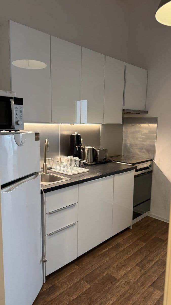 Prodej bytu 1+kk 34 m², Na Celné, Praha, Praha Prodej bytu 1+kk 34 m², Na Celné, Praha, Praha