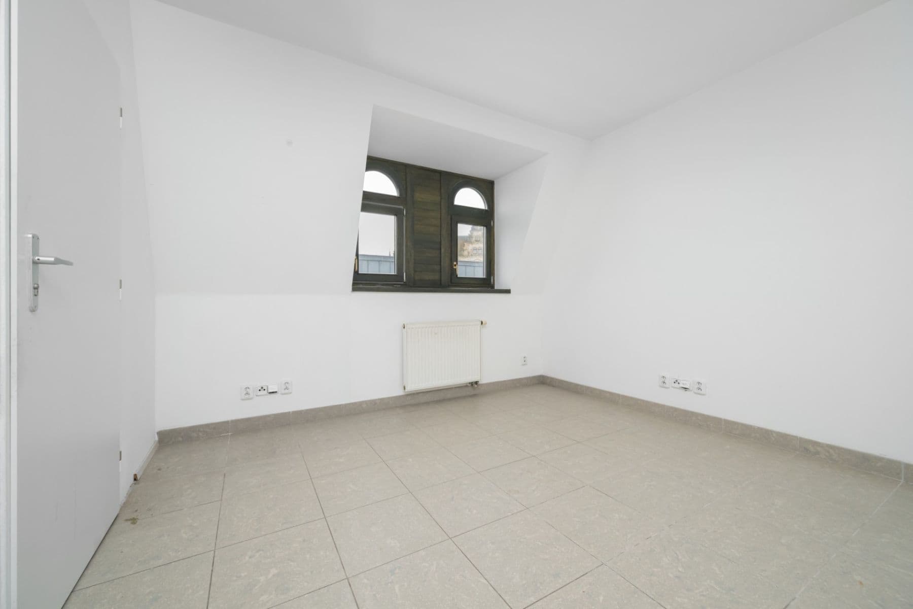 Prodej bytu 4+kk 109 m², Frýdlantská, Liberec, Liberecký kraj Prodej bytu 4+kk 109 m², Frýdlantská, Liberec, Liberecký kraj