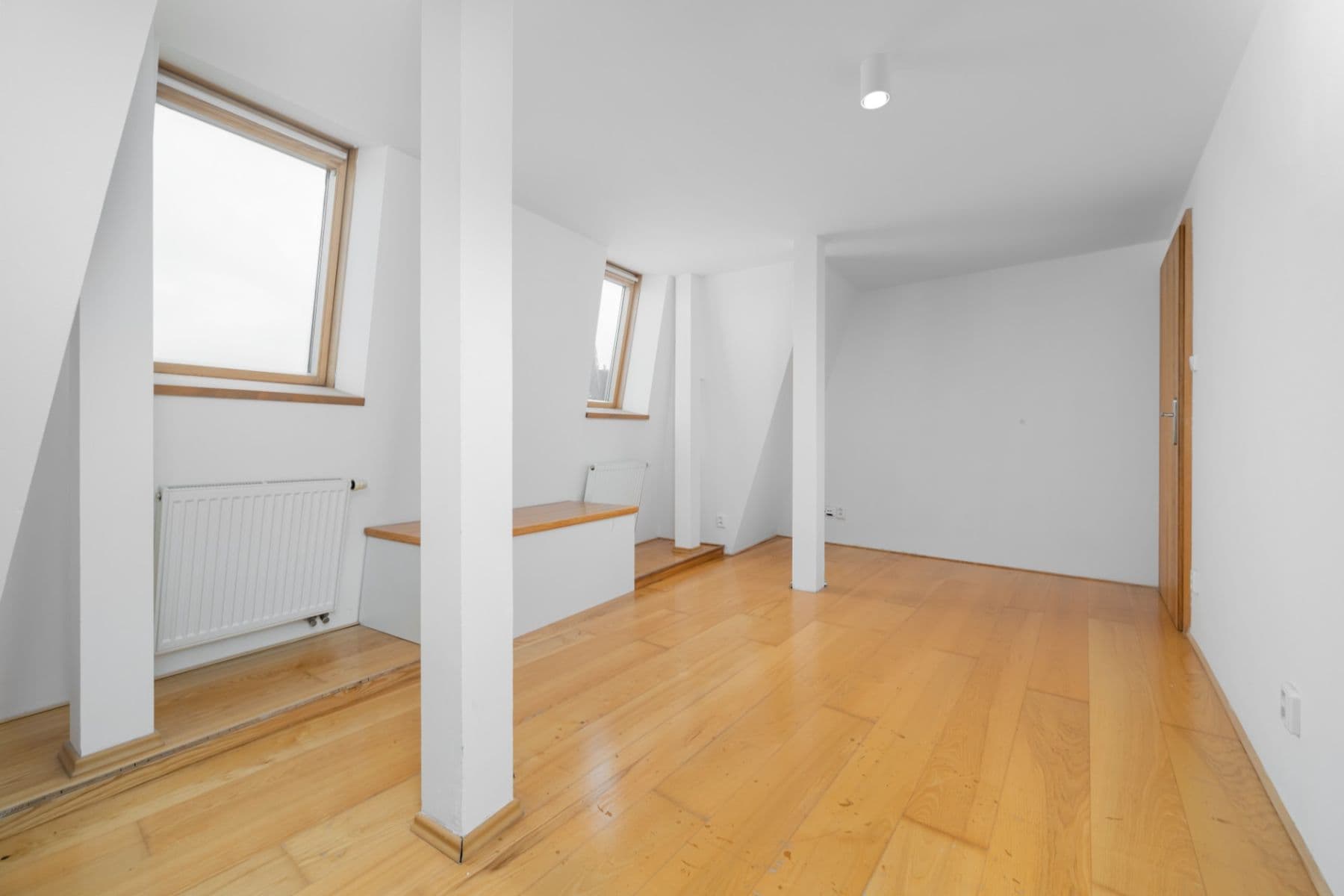 Prodej bytu 4+kk 109 m², Frýdlantská, Liberec, Liberecký kraj Prodej bytu 4+kk 109 m², Frýdlantská, Liberec, Liberecký kraj