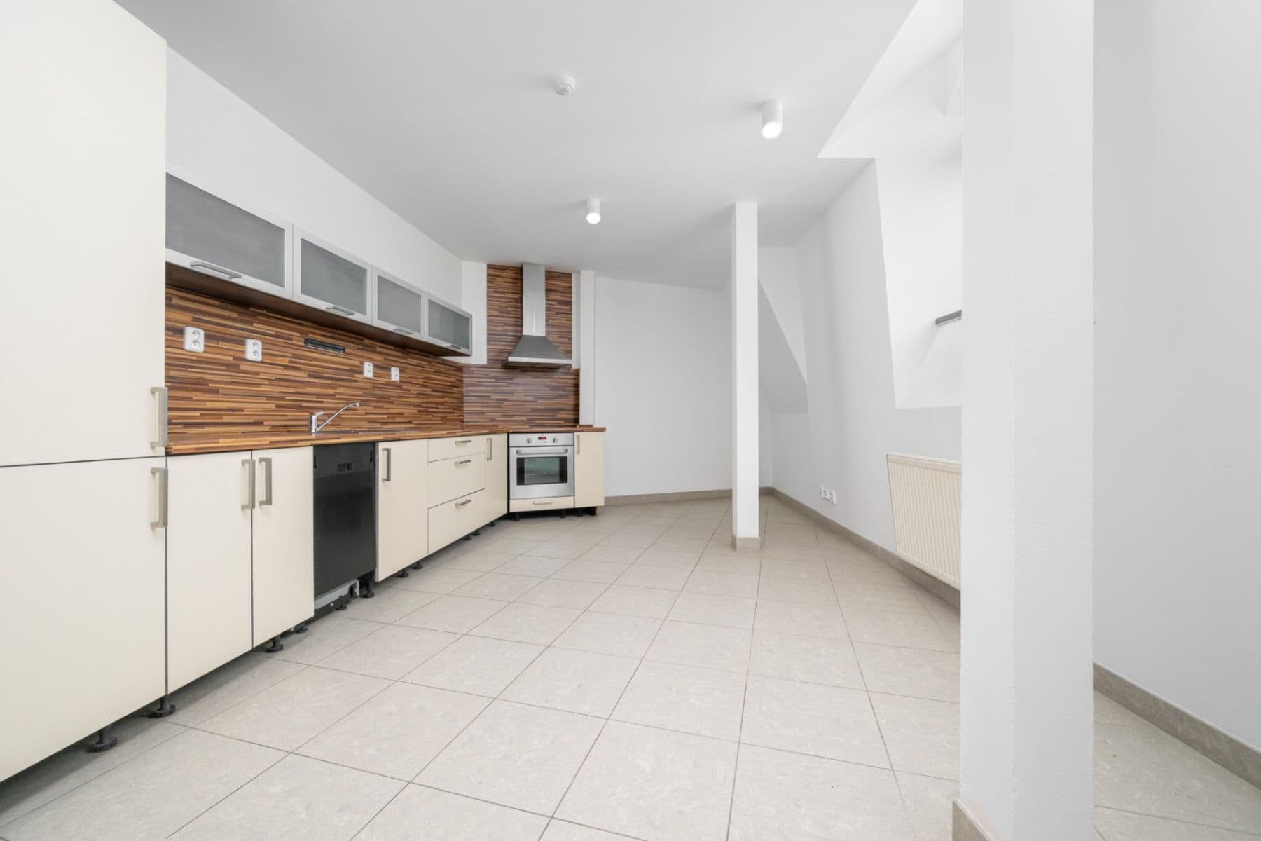 Prodej bytu 4+kk 109 m², Frýdlantská, Liberec, Liberecký kraj Prodej bytu 4+kk 109 m², Frýdlantská, Liberec, Liberecký kraj