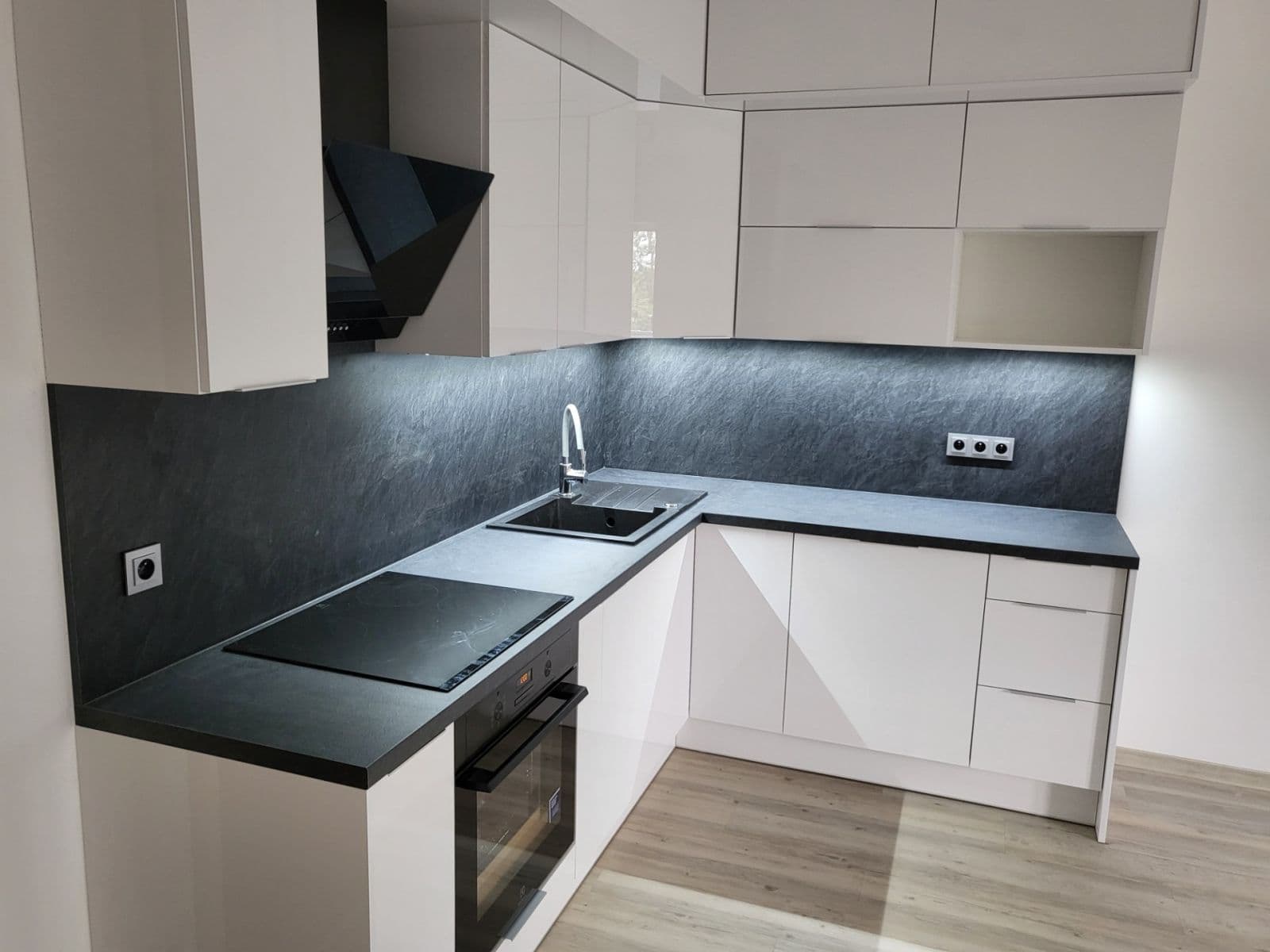 Pronájem bytu 2+kk 59 m², Na Baranovci, Ostrava, Moravskoslezský kraj Pronájem bytu 2+kk 59 m², Na Baranovci, Ostrava, Moravskoslezský kraj