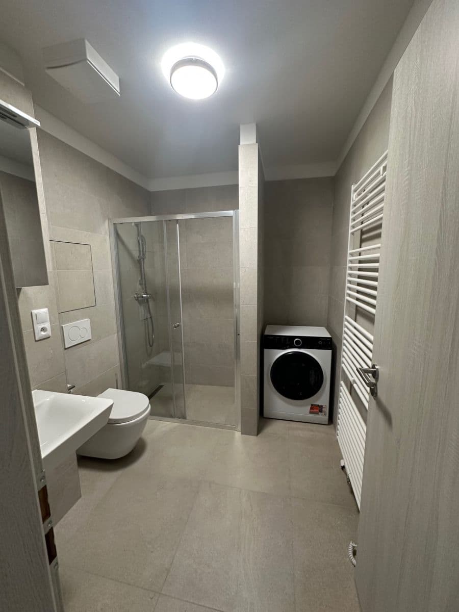 Pronájem bytu 2+kk 64 m², Křižíkova, Brno, Jihomoravský kraj Pronájem bytu 2+kk 64 m², Křižíkova, Brno, Jihomoravský kraj