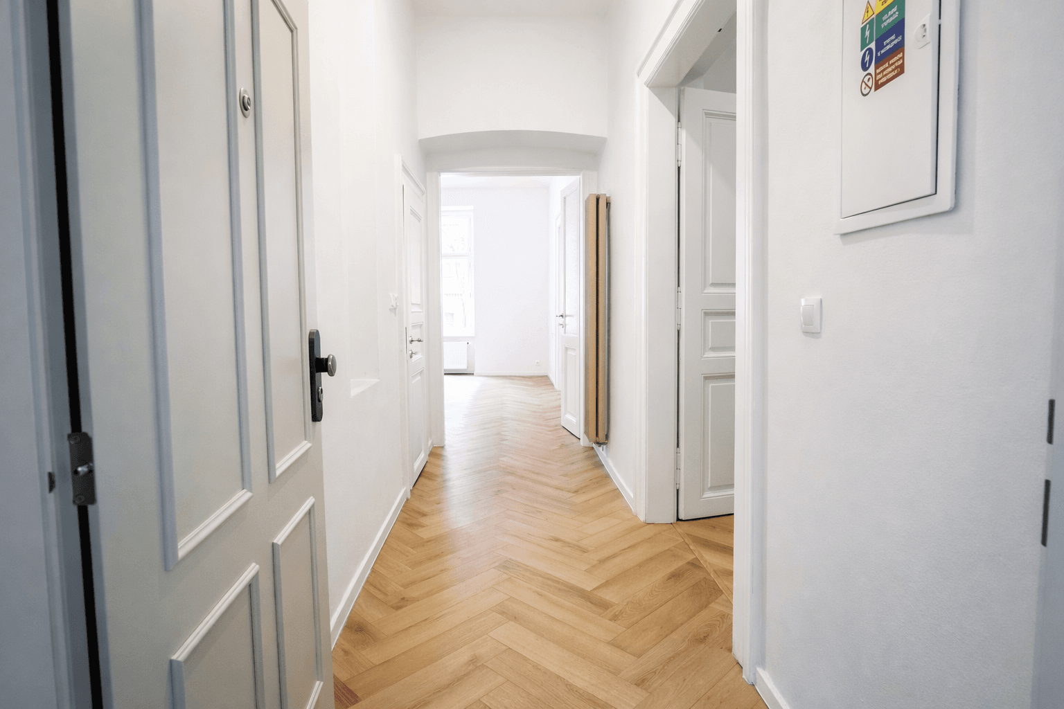 Prodej bytu 2+1 69 m², Pernerova, Praha, Praha Prodej bytu 2+1 69 m², Pernerova, Praha, Praha