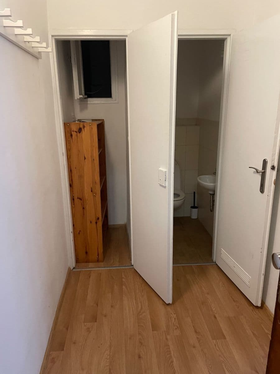 Pronájem bytu 2+kk 60 m², Plavecká, Praha, Praha Pronájem bytu 2+kk 60 m², Plavecká, Praha, Praha