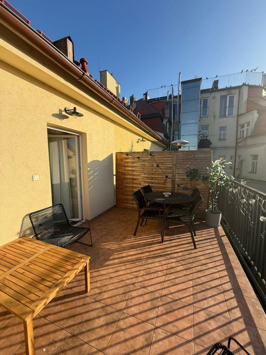 Prodej bytu 2+kk 83 m², Soukenická, Praha, Praha Prodej bytu 2+kk 83 m², Soukenická, Praha, Praha