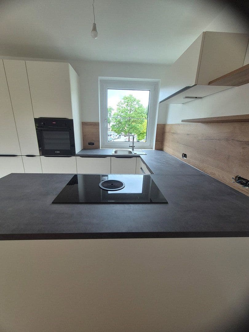 Pronájem bytu 2+1 90 m², Bahnhofstraße 6, Seekirchen am Wallersee, Salcbursko Pronájem bytu 2+1 90 m², Bahnhofstraße 6, Seekirchen am Wallersee, Salcbursko