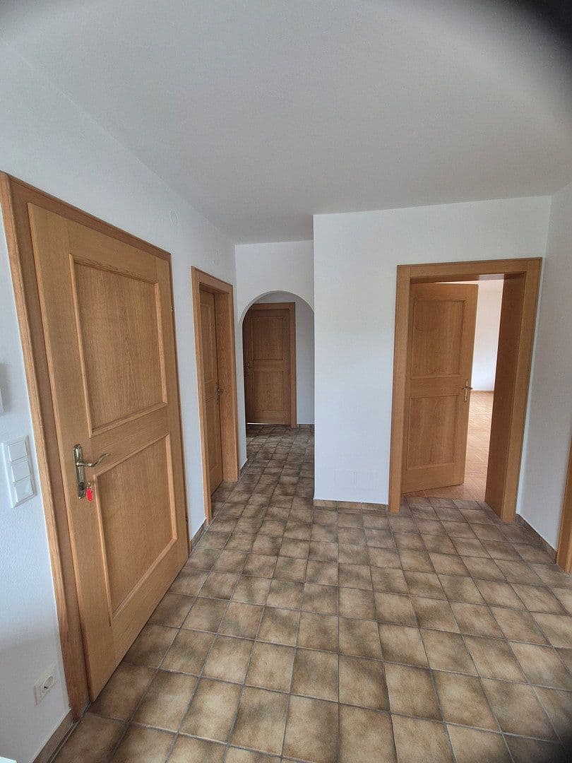 Pronájem bytu 2+1 90 m², Bahnhofstraße 6, Seekirchen am Wallersee, Salcbursko Pronájem bytu 2+1 90 m², Bahnhofstraße 6, Seekirchen am Wallersee, Salcbursko