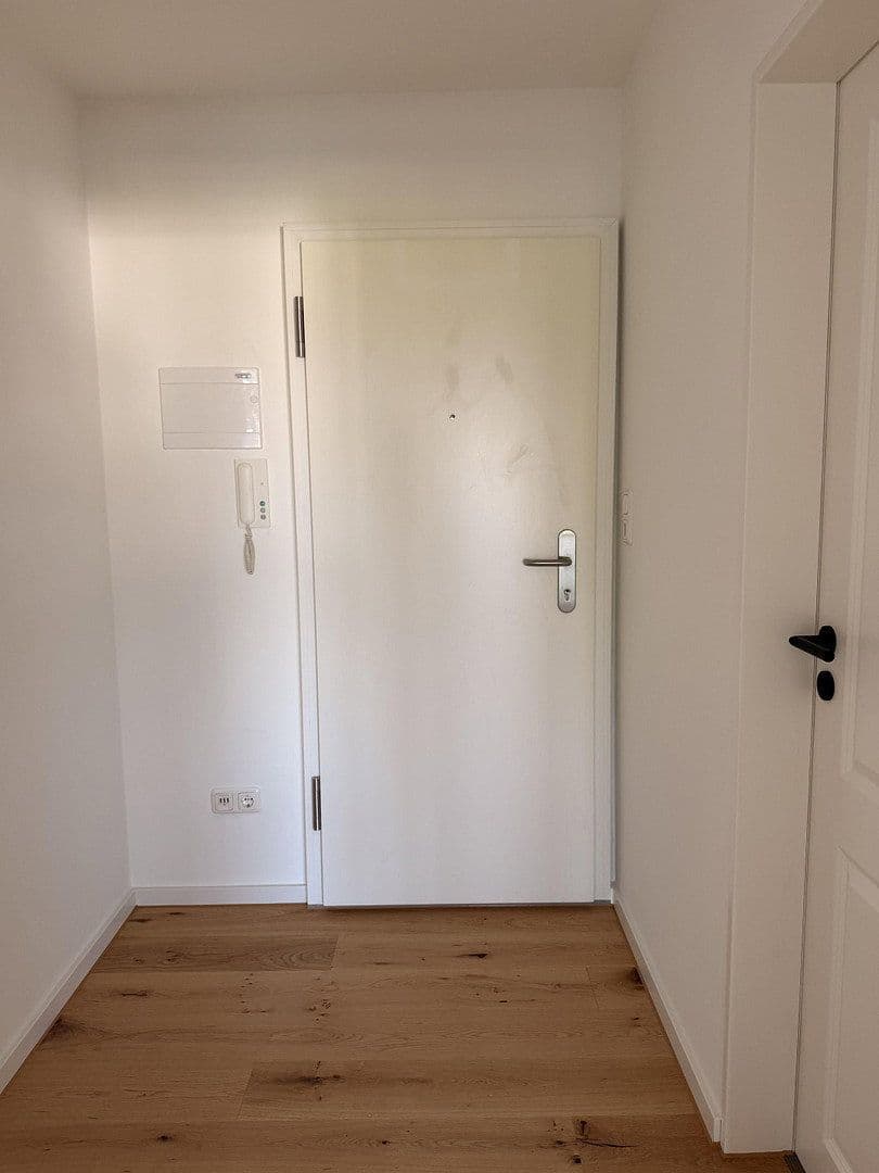 Pronájem bytu 1+kk 41 m², Max Planck Str. 13, Neufahr bei Freising, Bavorsko Pronájem bytu 1+kk 41 m², Max Planck Str. 13, Neufahr bei Freising, Bavorsko