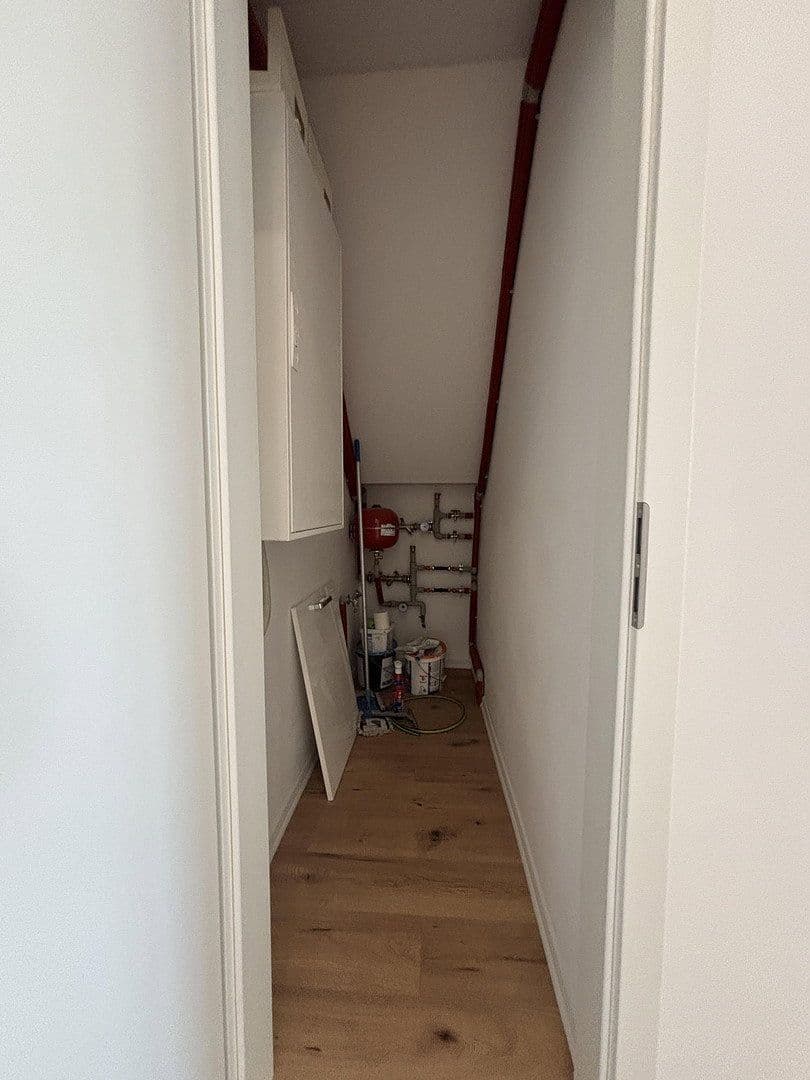 Prodej domu 135 m², pozemek 89 m², Großenbucher Weg 6, Igensdorf, Bavorsko Prodej domu 135 m², pozemek 89 m², Großenbucher Weg 6, Igensdorf, Bavorsko