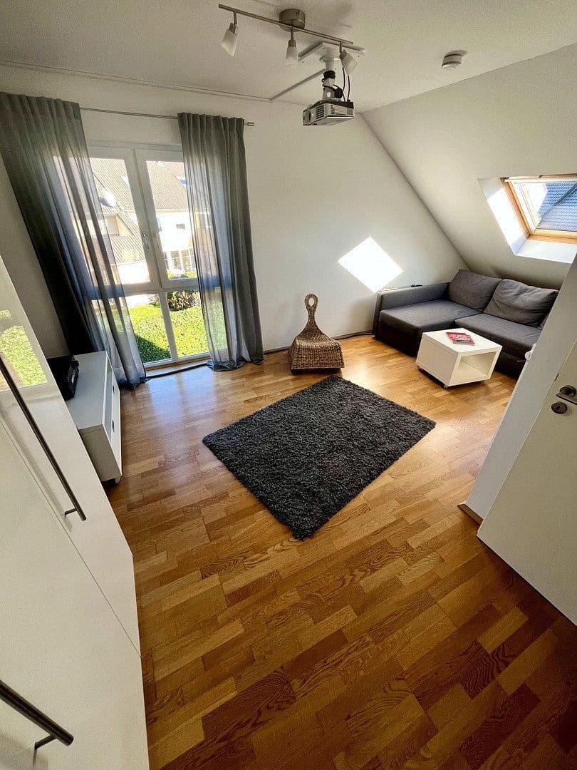 Prodej domu 175 m², pozemek 532 m², Hennef (Sieg), Severní Porýní-Vestfálsko Prodej domu 175 m², pozemek 532 m², Hennef (Sieg), Severní Porýní-Vestfálsko