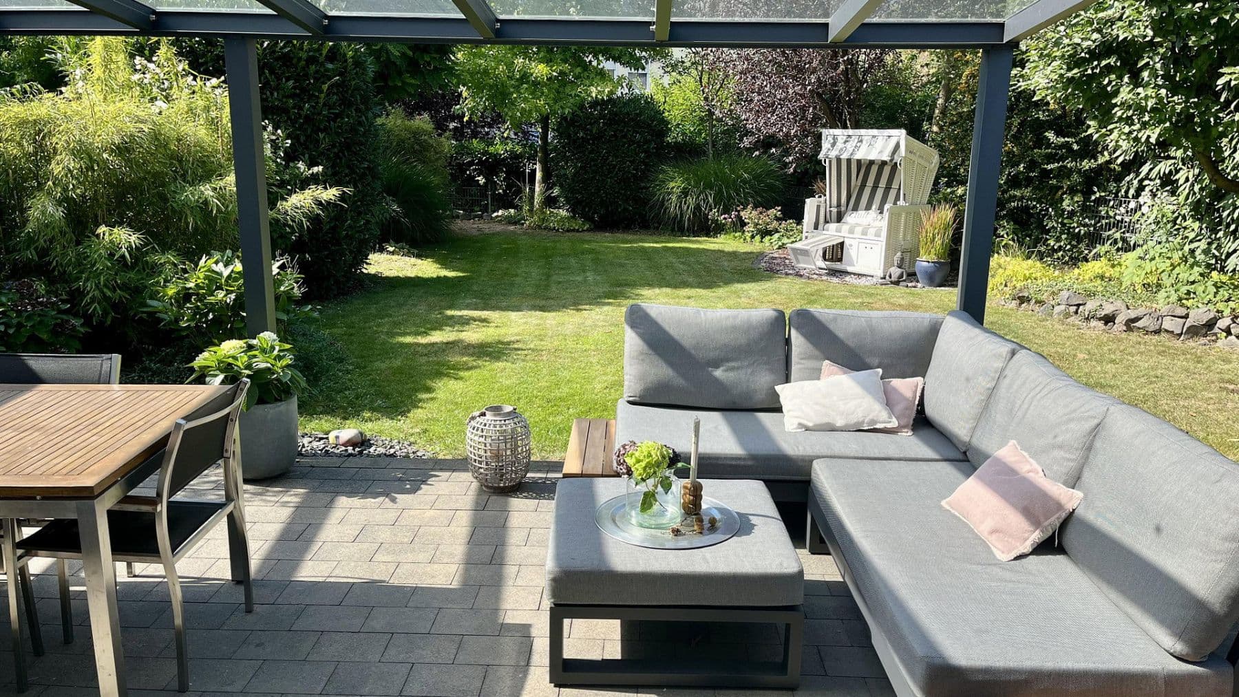 Prodej domu 175 m², pozemek 532 m², Hennef (Sieg), Severní Porýní-Vestfálsko Prodej domu 175 m², pozemek 532 m², Hennef (Sieg), Severní Porýní-Vestfálsko