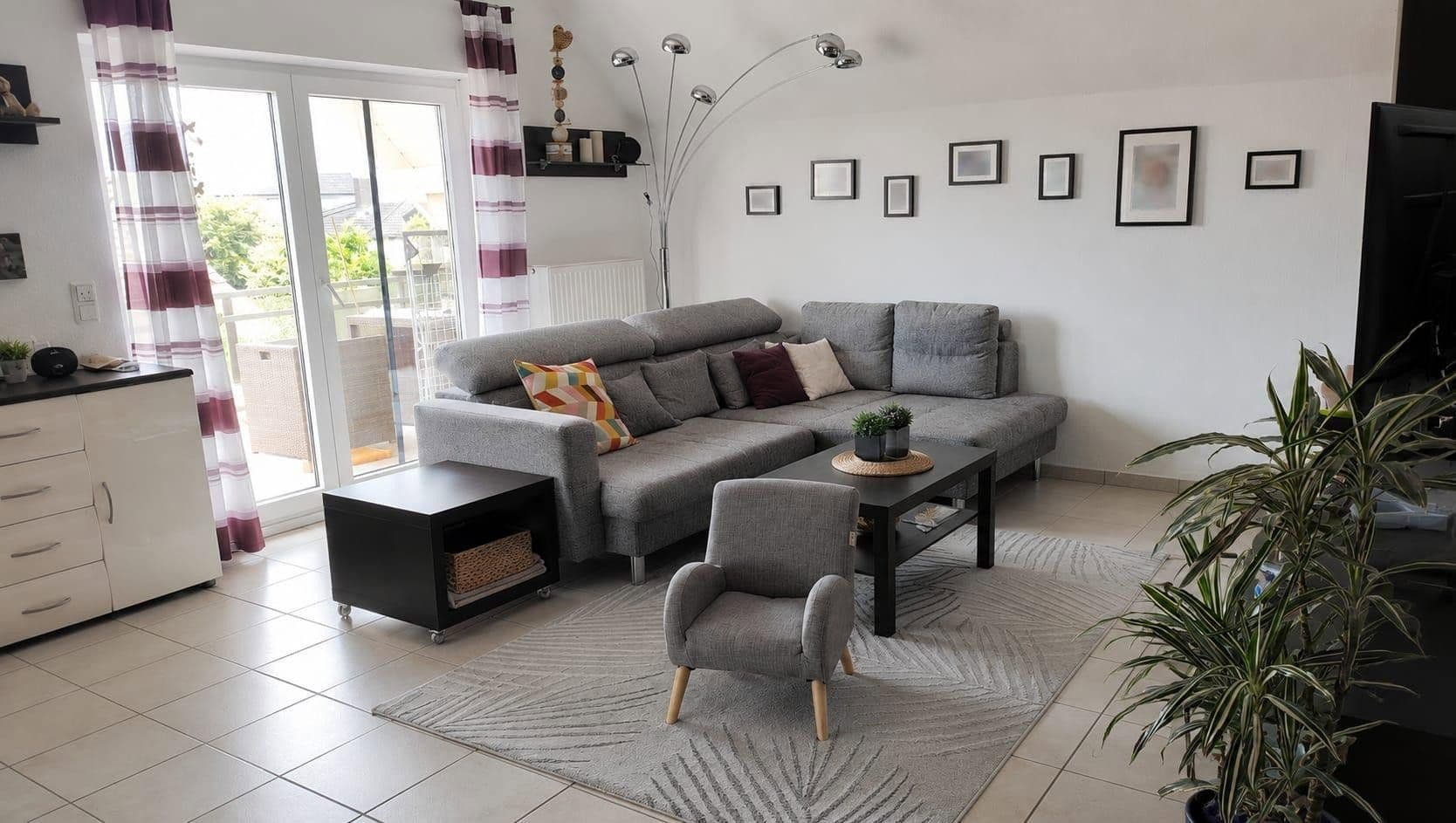 Pronájem bytu 4+1 108 m², Einhausen, Hessen Pronájem bytu 4+1 108 m², Einhausen, Hessen