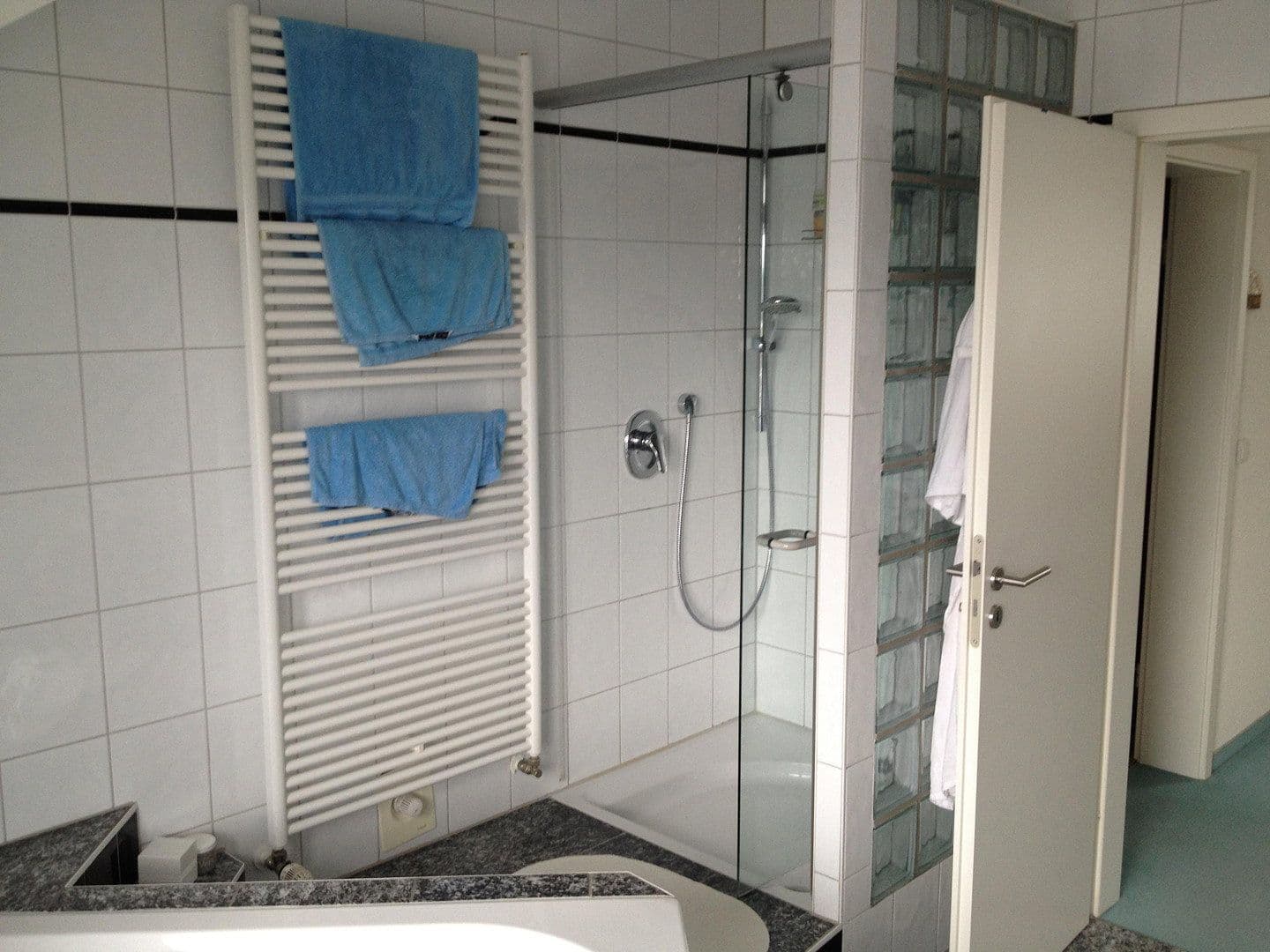 Prodej domu 225 m², pozemek 675 m², Stockach, Bádensko-Württembersko Prodej domu 225 m², pozemek 675 m², Stockach, Bádensko-Württembersko