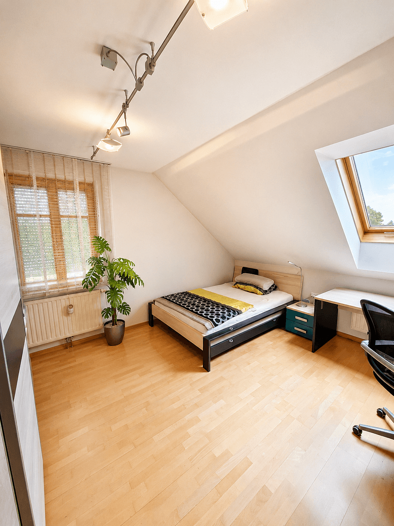 Prodej domu 232 m², pozemek 1.167 m², Bahnstraße 56, Marz, Hradsko Prodej domu 232 m², pozemek 1.167 m², Bahnstraße 56, Marz, Hradsko