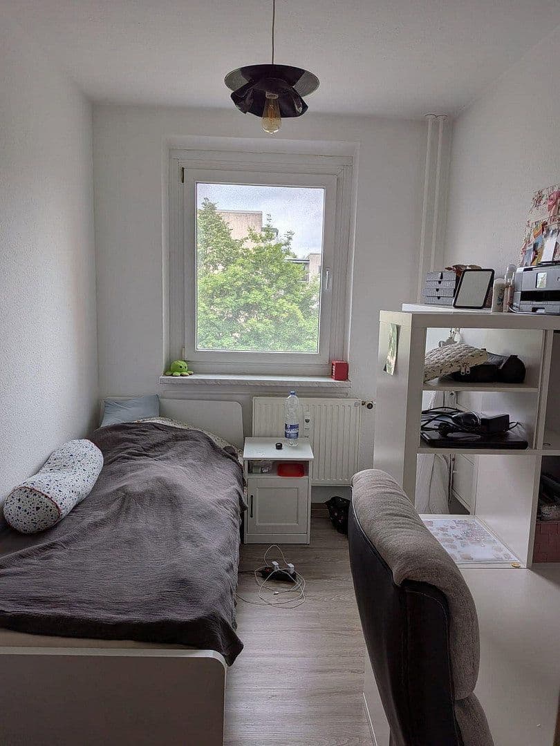 Prodej bytu 4+1 75 m², Newtonstraße 4, Greifswald, Mecklenburg-Vorpommern Prodej bytu 4+1 75 m², Newtonstraße 4, Greifswald, Mecklenburg-Vorpommern