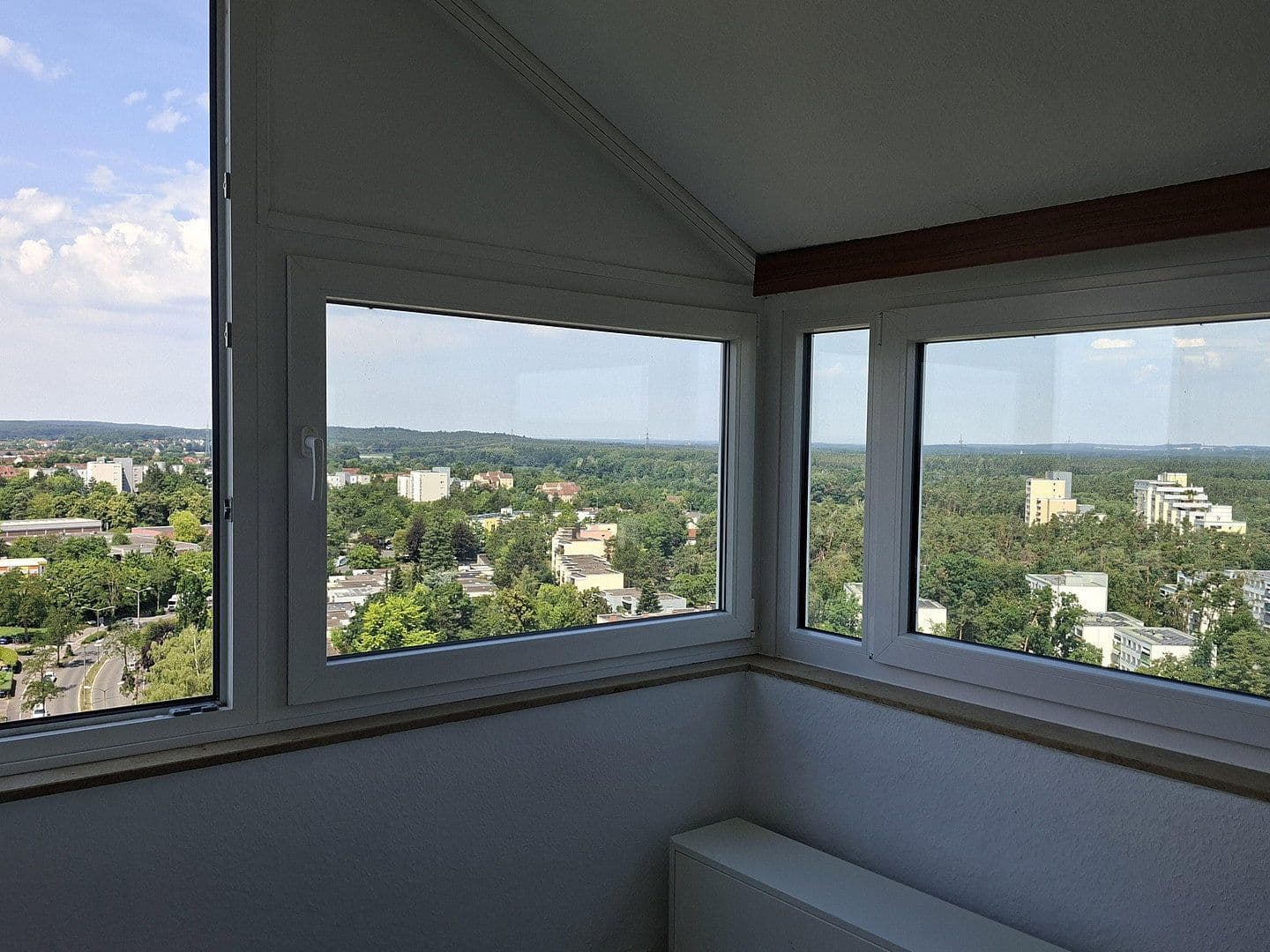 Pronájem bytu 4+1 108 m², Am Europakanal 38, Erlangen, Bavorsko Pronájem bytu 4+1 108 m², Am Europakanal 38, Erlangen, Bavorsko