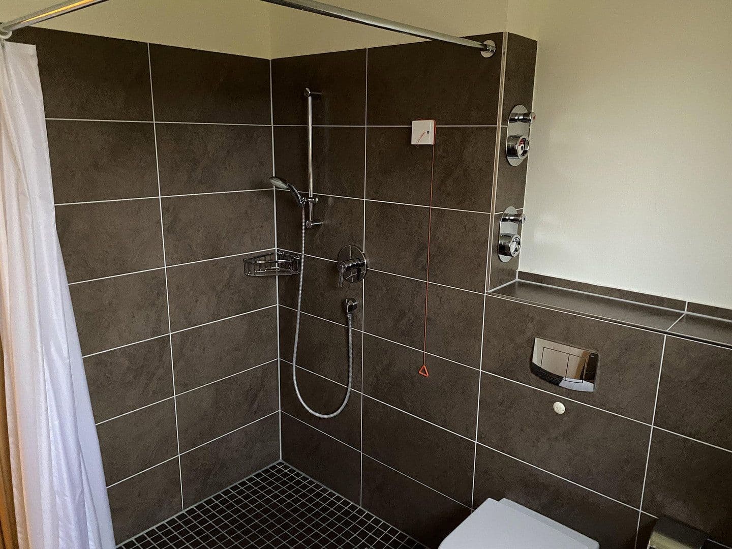 Pronájem bytu 2+1 70 m², Schillerstraße 18, Haßloch, Porýní-Falc Pronájem bytu 2+1 70 m², Schillerstraße 18, Haßloch, Porýní-Falc