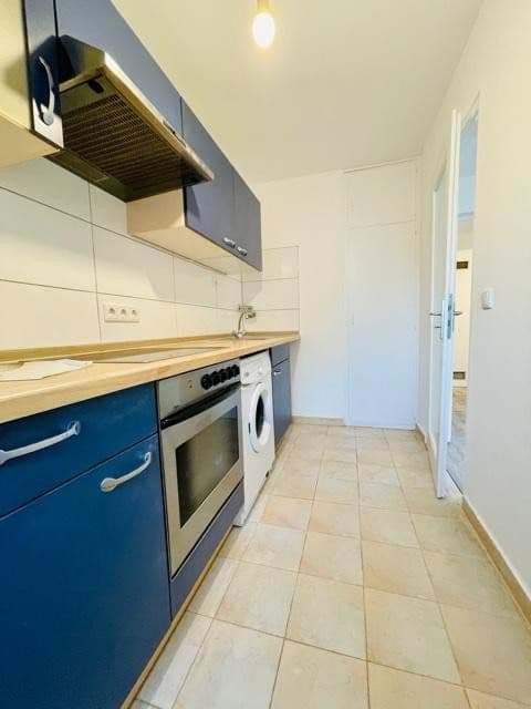 Pronájem bytu 2+1 50 m², Rheinfeldstraße 32, Ludwigshafen am Rhein, Porýní-Falc Pronájem bytu 2+1 50 m², Rheinfeldstraße 32, Ludwigshafen am Rhein, Porýní-Falc