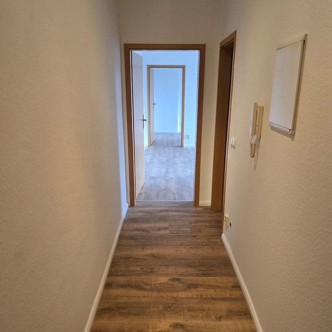 Pronájem bytu 2+1 49 m², Braunschweigerstr. 74, Magdeburg, Sasko-Anhaltsko Pronájem bytu 2+1 49 m², Braunschweigerstr. 74, Magdeburg, Sasko-Anhaltsko