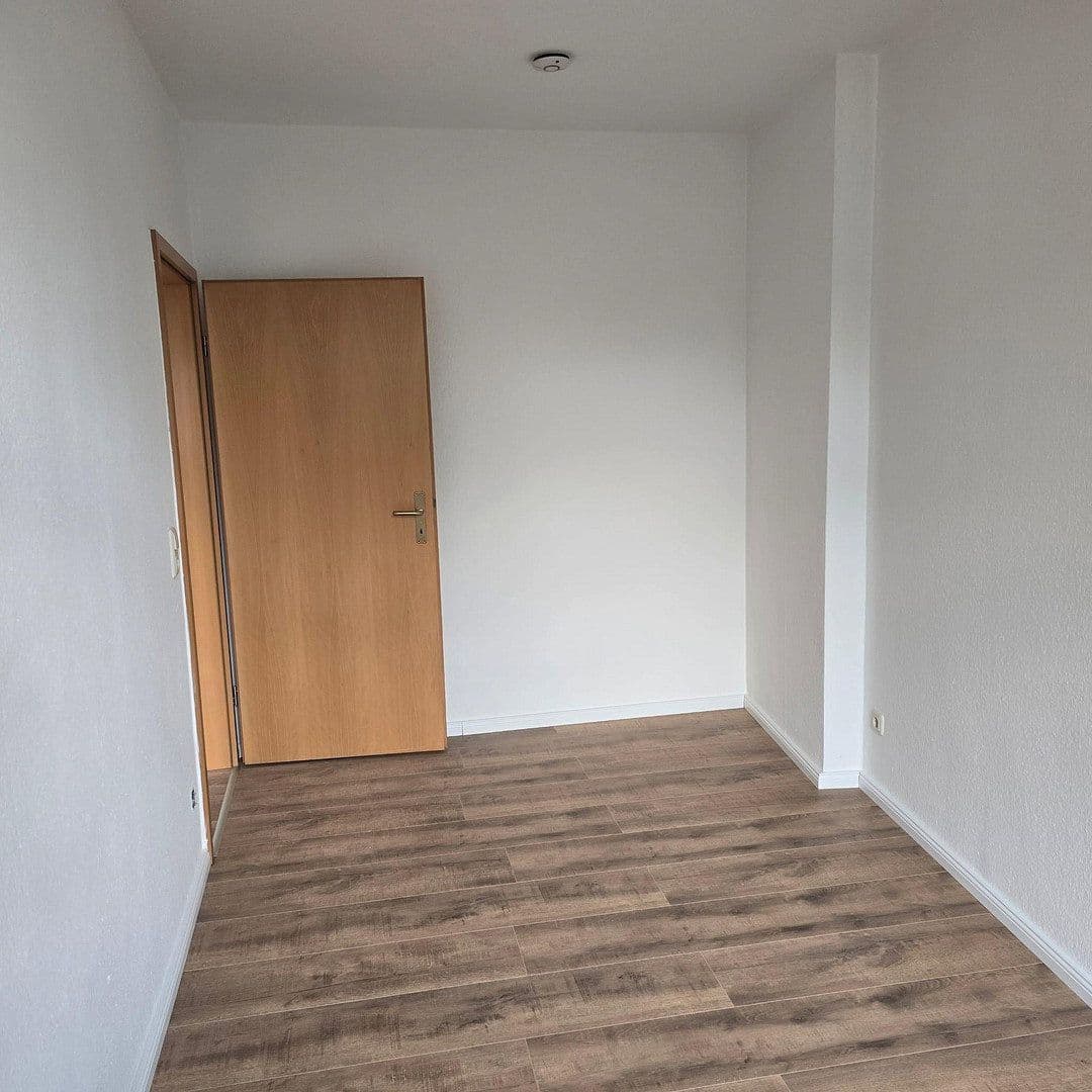Pronájem bytu 2+1 49 m², Braunschweigerstr. 74, Magdeburg, Sasko-Anhaltsko Pronájem bytu 2+1 49 m², Braunschweigerstr. 74, Magdeburg, Sasko-Anhaltsko