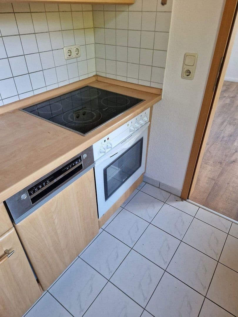 Pronájem bytu 2+1 49 m², Braunschweigerstr. 74, Magdeburg, Sasko-Anhaltsko Pronájem bytu 2+1 49 m², Braunschweigerstr. 74, Magdeburg, Sasko-Anhaltsko