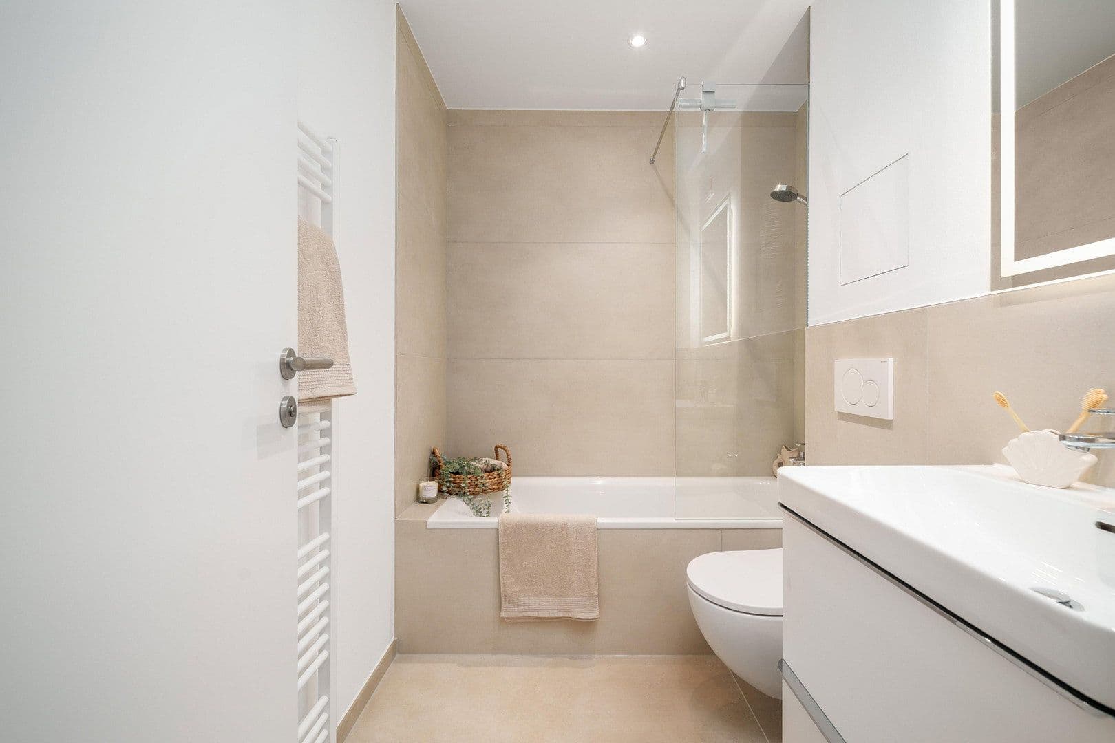 Prodej bytu 3+1 67 m², München, Bavorsko Prodej bytu 3+1 67 m², München, Bavorsko