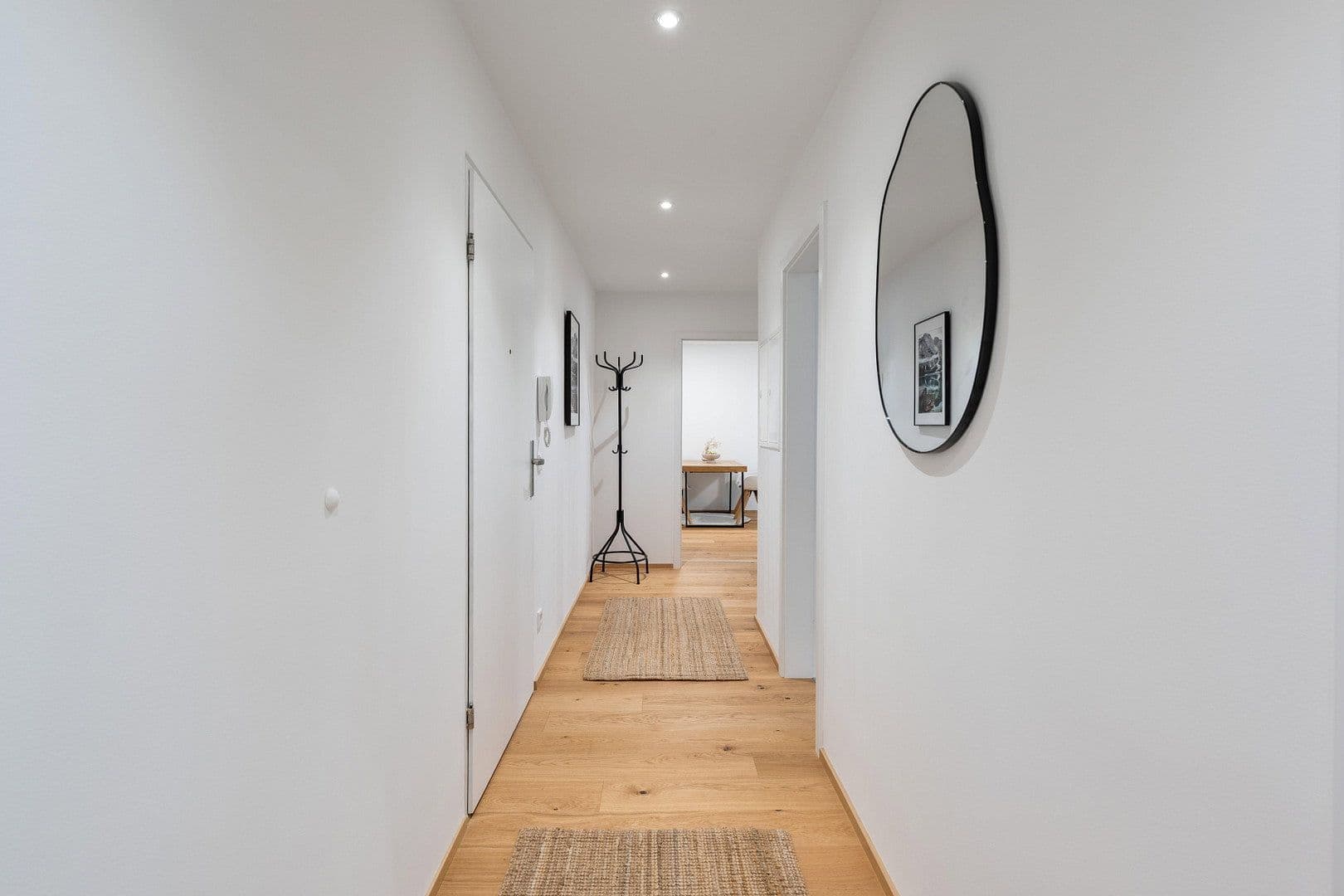 Prodej bytu 3+1 67 m², München, Bavorsko Prodej bytu 3+1 67 m², München, Bavorsko