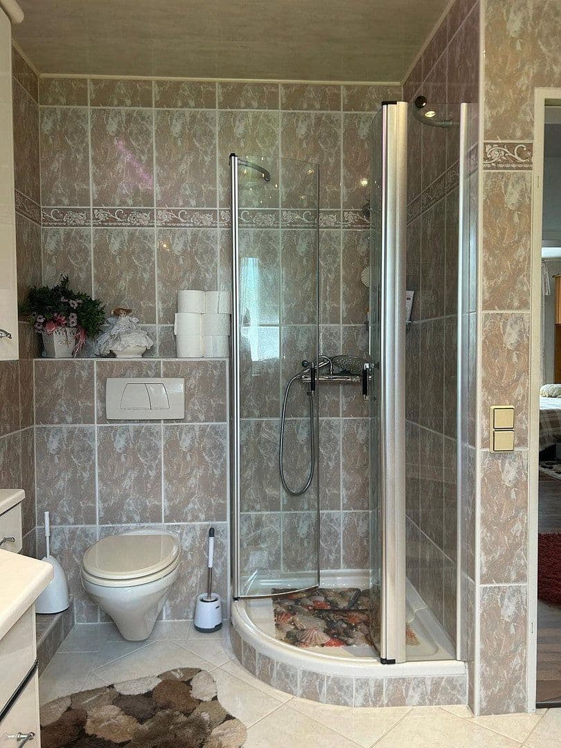 Prodej domu 94 m², pozemek 464 m², Köln, Severní Porýní-Vestfálsko Prodej domu 94 m², pozemek 464 m², Köln, Severní Porýní-Vestfálsko