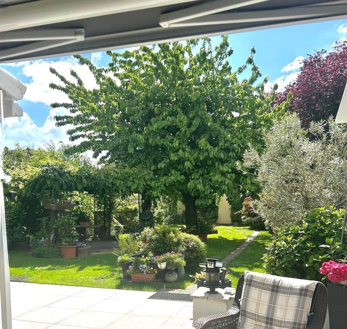 Prodej domu 94 m², pozemek 464 m², Köln, Severní Porýní-Vestfálsko Prodej domu 94 m², pozemek 464 m², Köln, Severní Porýní-Vestfálsko
