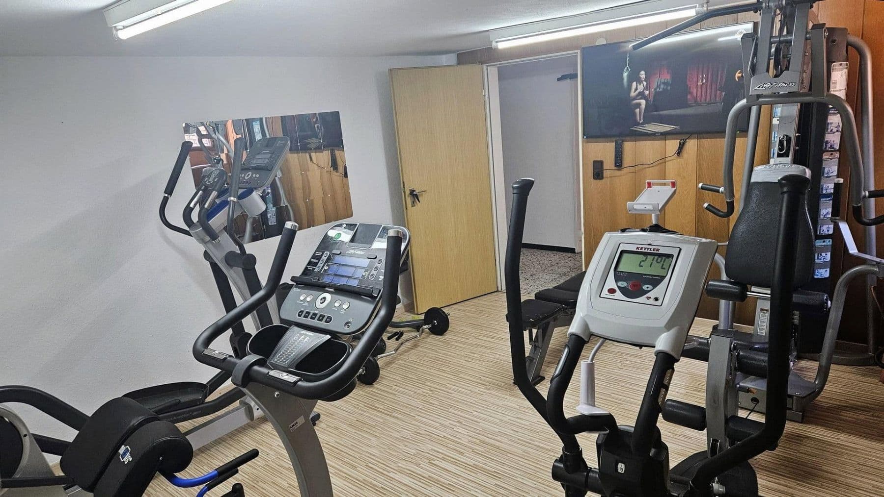 Prodej domu 183 m², pozemek 996 m², Osnabrück, Dolní Sasko Prodej domu 183 m², pozemek 996 m², Osnabrück, Dolní Sasko