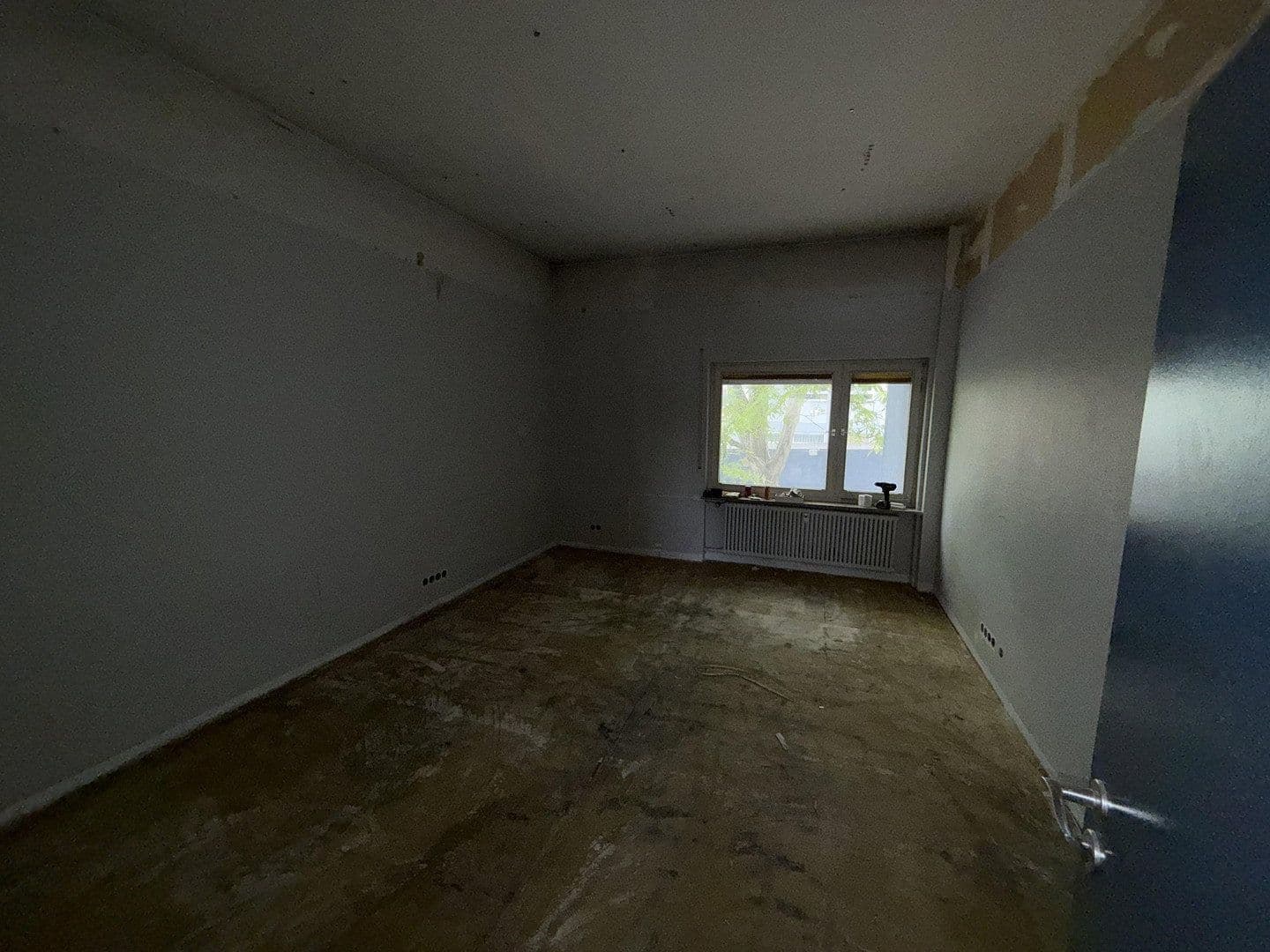 Pronájem nebytového prostoru 230 m², Fellbach, Bádensko-Württembersko Pronájem nebytového prostoru 230 m², Fellbach, Bádensko-Württembersko