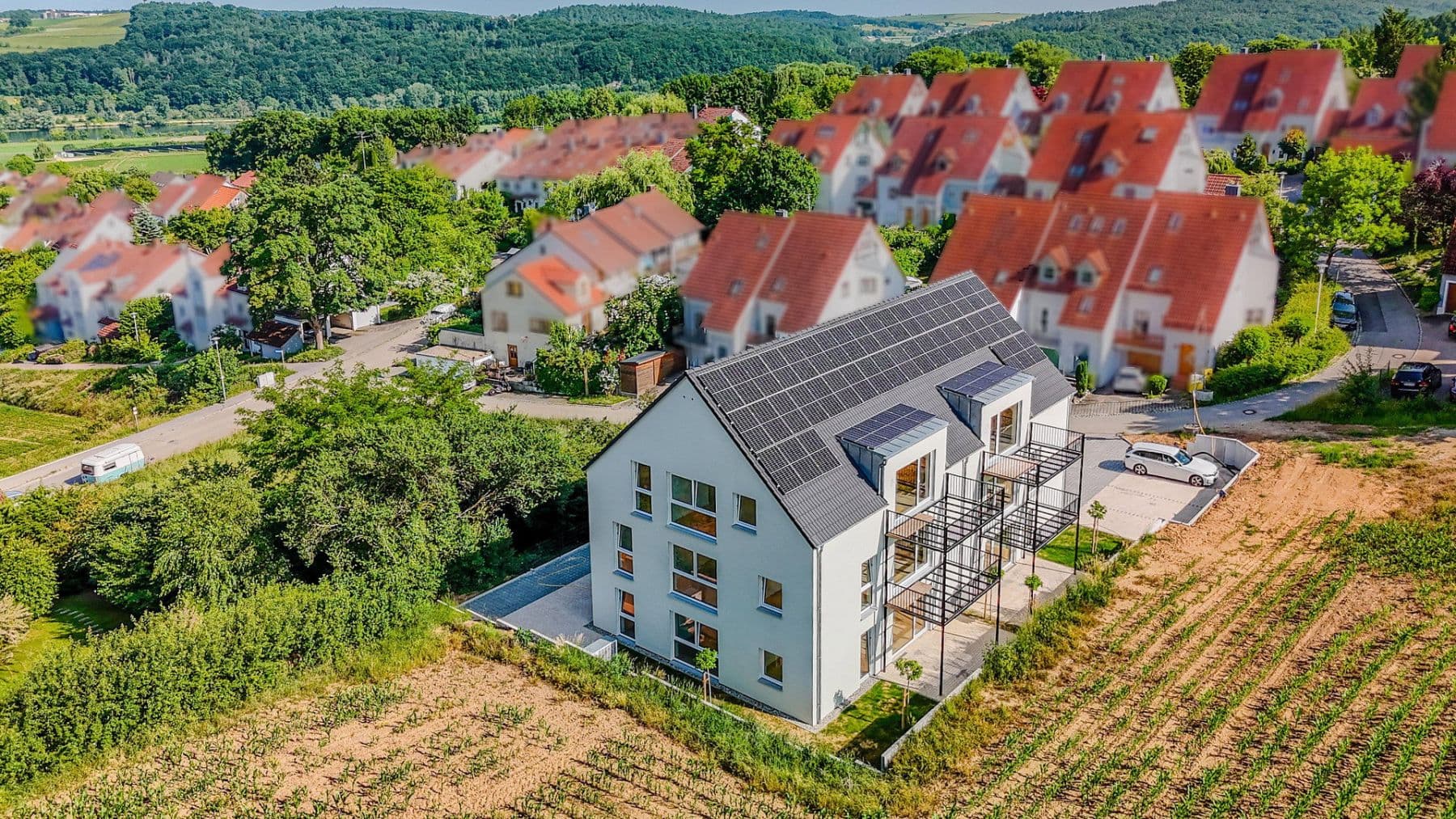 Pronájem bytu 1+1 84 m², Fichtelgebirgstraße 6, Sinzing, Bavorsko Pronájem bytu 1+1 84 m², Fichtelgebirgstraße 6, Sinzing, Bavorsko