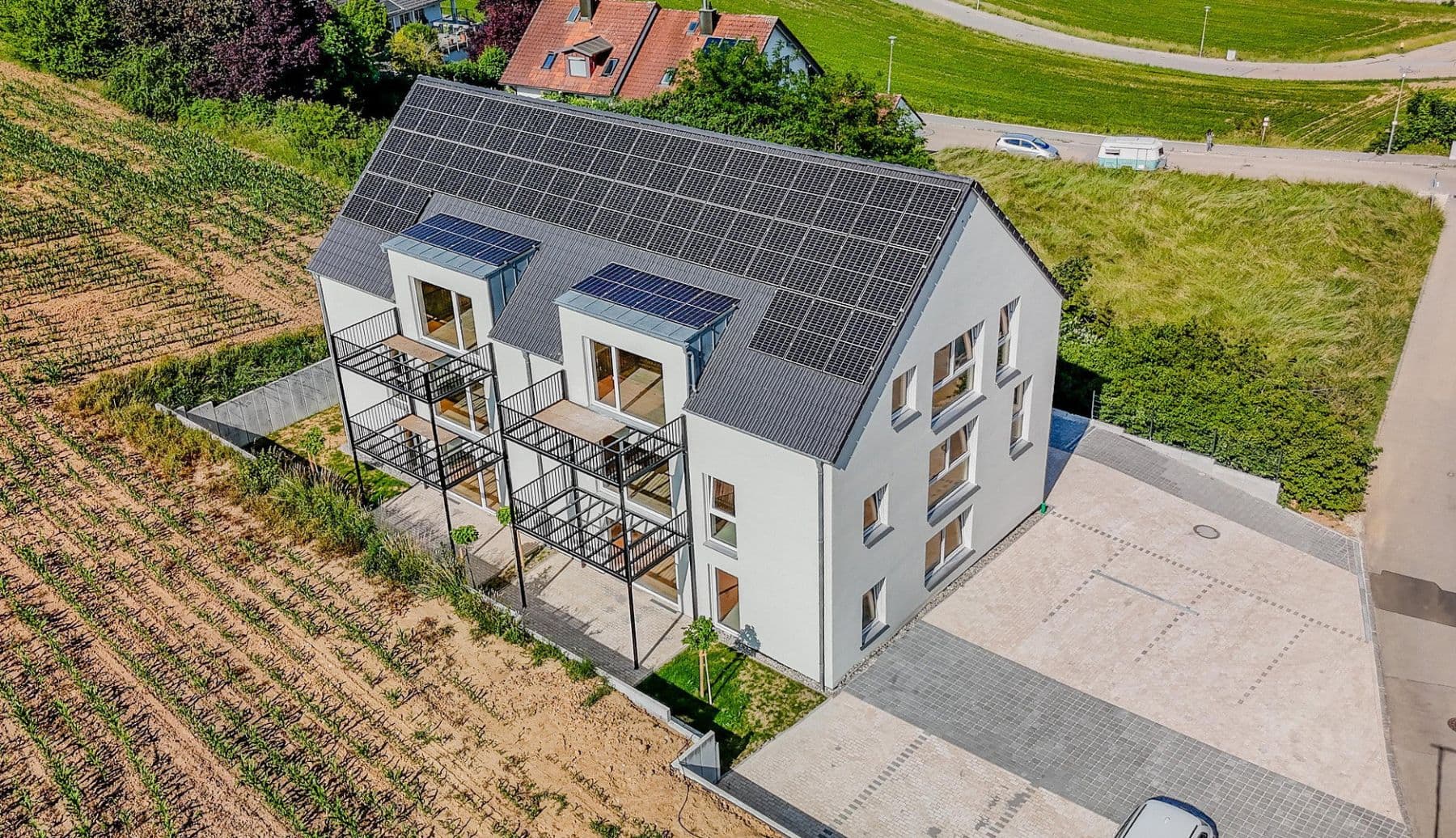 Pronájem bytu 1+1 84 m², Fichtelgebirgstraße 6, Sinzing, Bavorsko Pronájem bytu 1+1 84 m², Fichtelgebirgstraße 6, Sinzing, Bavorsko