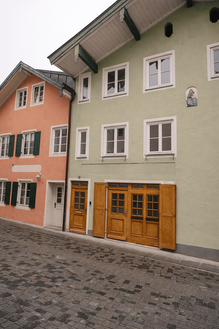 Pronájem domu 130 m², pozemek 70 m², Jungmayrplatz 4, Bad Tölz, Bavorsko Pronájem domu 130 m², pozemek 70 m², Jungmayrplatz 4, Bad Tölz, Bavorsko