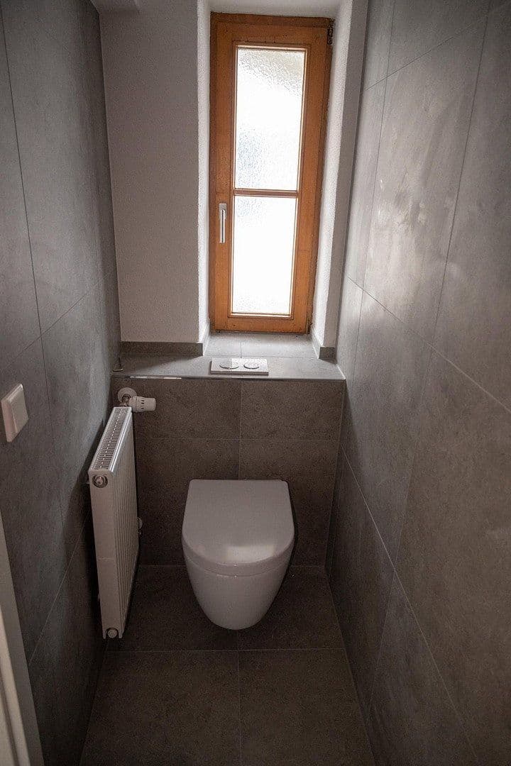 Pronájem domu 130 m², pozemek 70 m², Jungmayrplatz 4, Bad Tölz, Bavorsko Pronájem domu 130 m², pozemek 70 m², Jungmayrplatz 4, Bad Tölz, Bavorsko