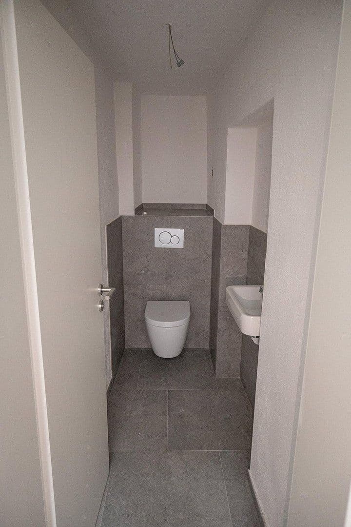 Pronájem domu 130 m², pozemek 70 m², Jungmayrplatz 4, Bad Tölz, Bavorsko Pronájem domu 130 m², pozemek 70 m², Jungmayrplatz 4, Bad Tölz, Bavorsko