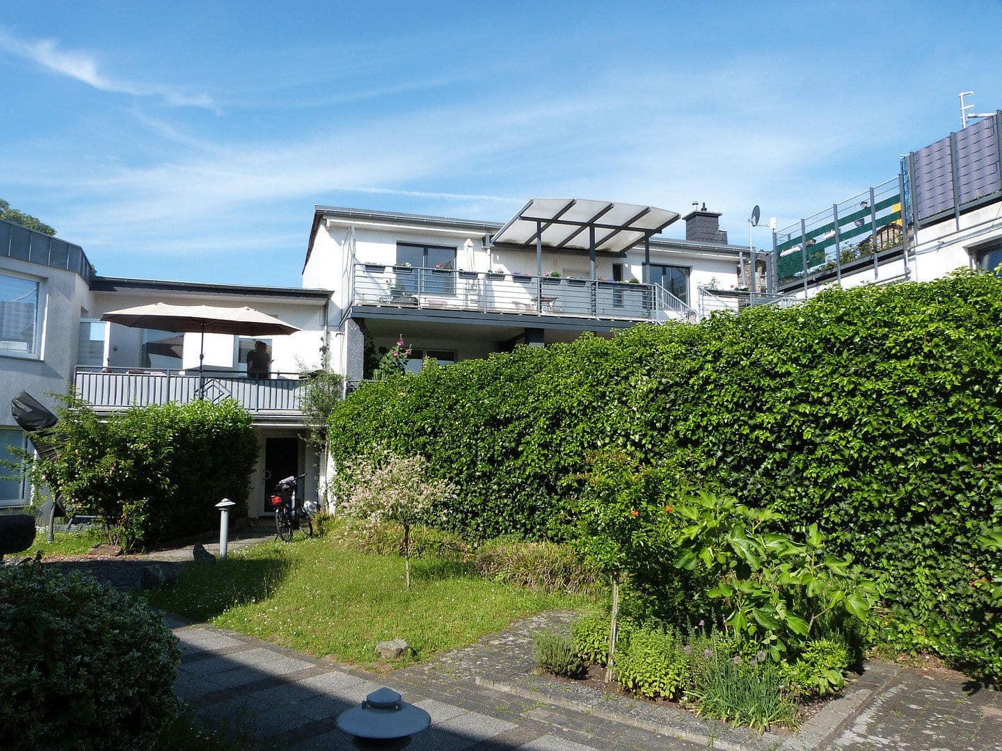 Prodej bytu 3+1 85 m², Jülicher Landtsrasse 144a, Neuss, Severní Porýní-Vestfálsko Prodej bytu 3+1 85 m², Jülicher Landtsrasse 144a, Neuss, Severní Porýní-Vestfálsko