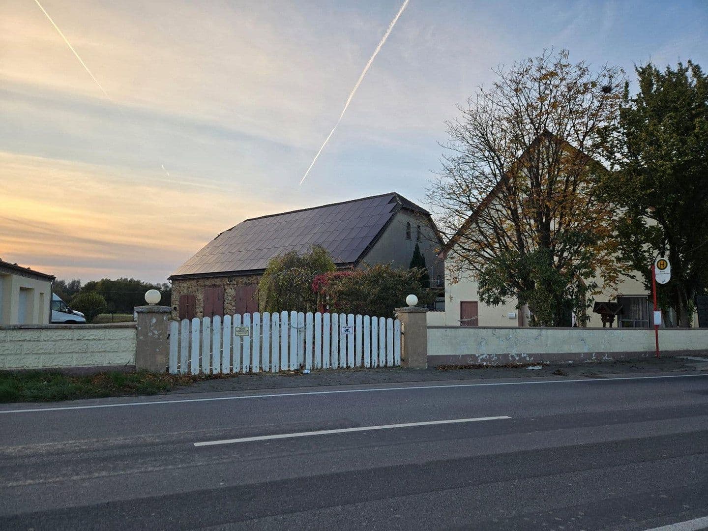 Prodej domu 520 m², pozemek 3.879 m², Dissen, Dolní Sasko Prodej domu 520 m², pozemek 3.879 m², Dissen, Dolní Sasko