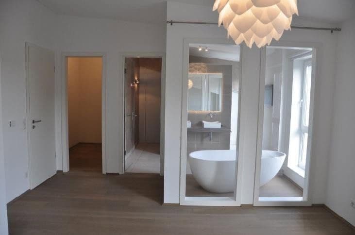 Pronájem bytu 3+1 159 m², Kassel, Hessen Pronájem bytu 3+1 159 m², Kassel, Hessen