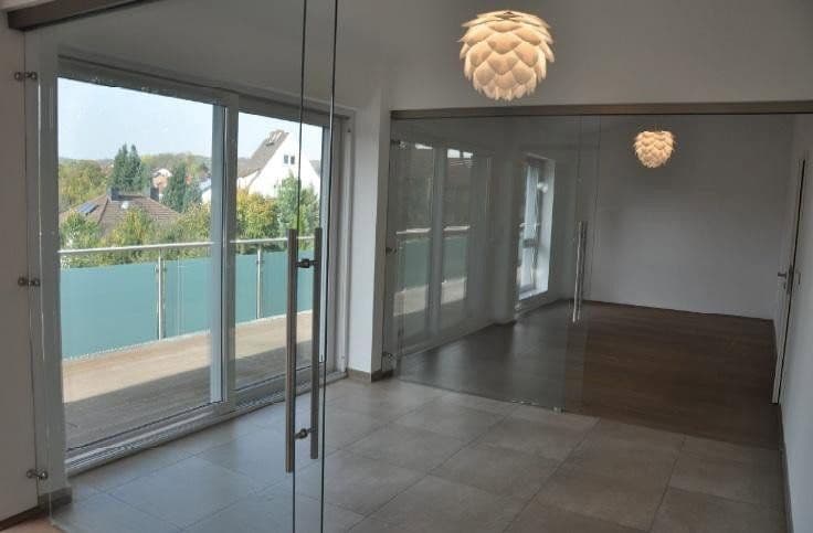 Pronájem bytu 3+1 159 m², Kassel, Hessen Pronájem bytu 3+1 159 m², Kassel, Hessen