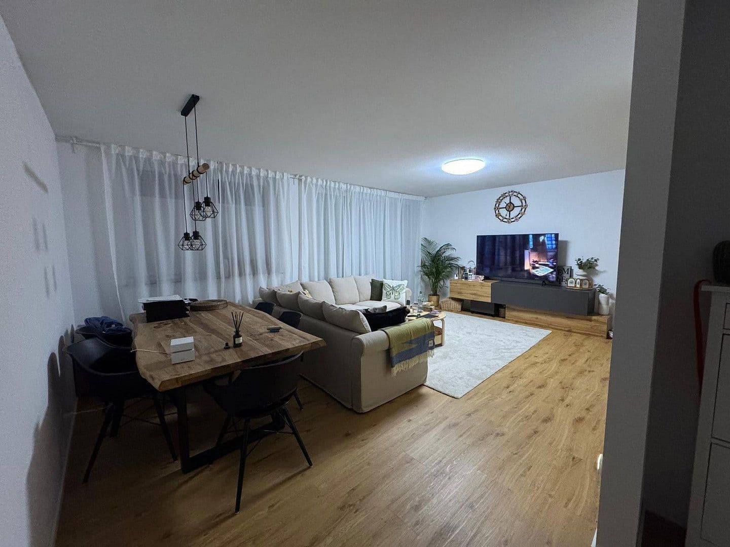 Pronájem bytu 3+1 85 m², Meisterstraße 19, Balingen, Bádensko-Württembersko Pronájem bytu 3+1 85 m², Meisterstraße 19, Balingen, Bádensko-Württembersko