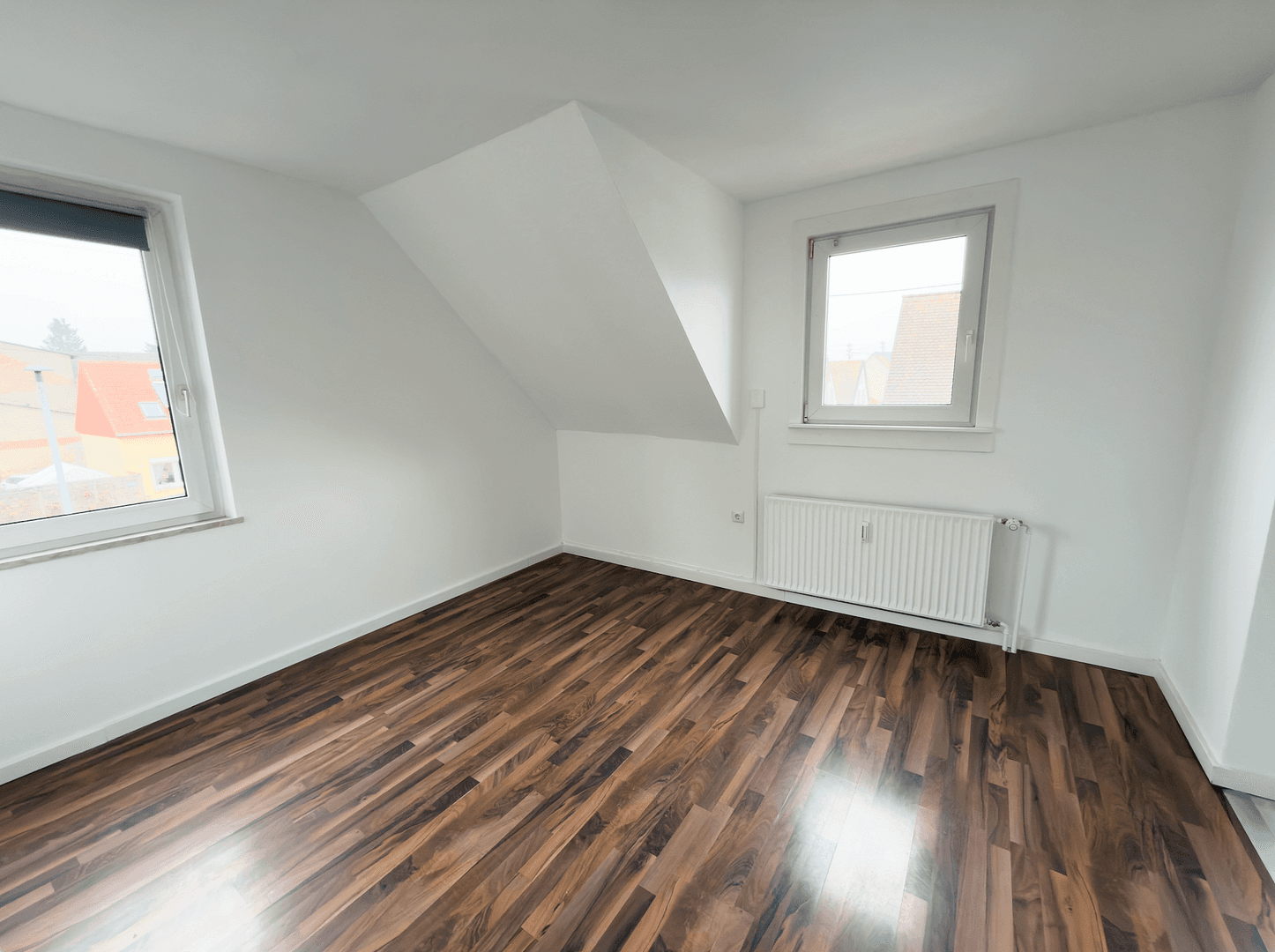 Prodej domu 179 m², pozemek 110 m², Waldalgesheim, Porýní-Falc Prodej domu 179 m², pozemek 110 m², Waldalgesheim, Porýní-Falc
