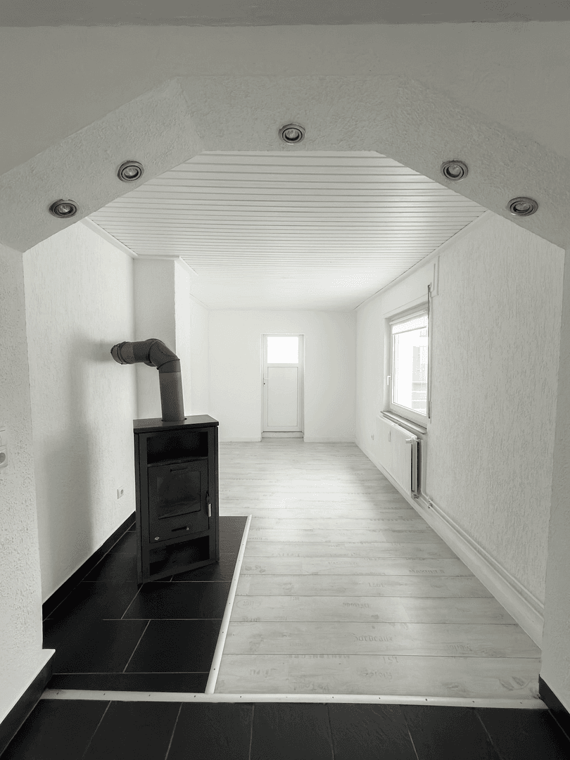 Prodej domu 179 m², pozemek 110 m², Waldalgesheim, Porýní-Falc Prodej domu 179 m², pozemek 110 m², Waldalgesheim, Porýní-Falc