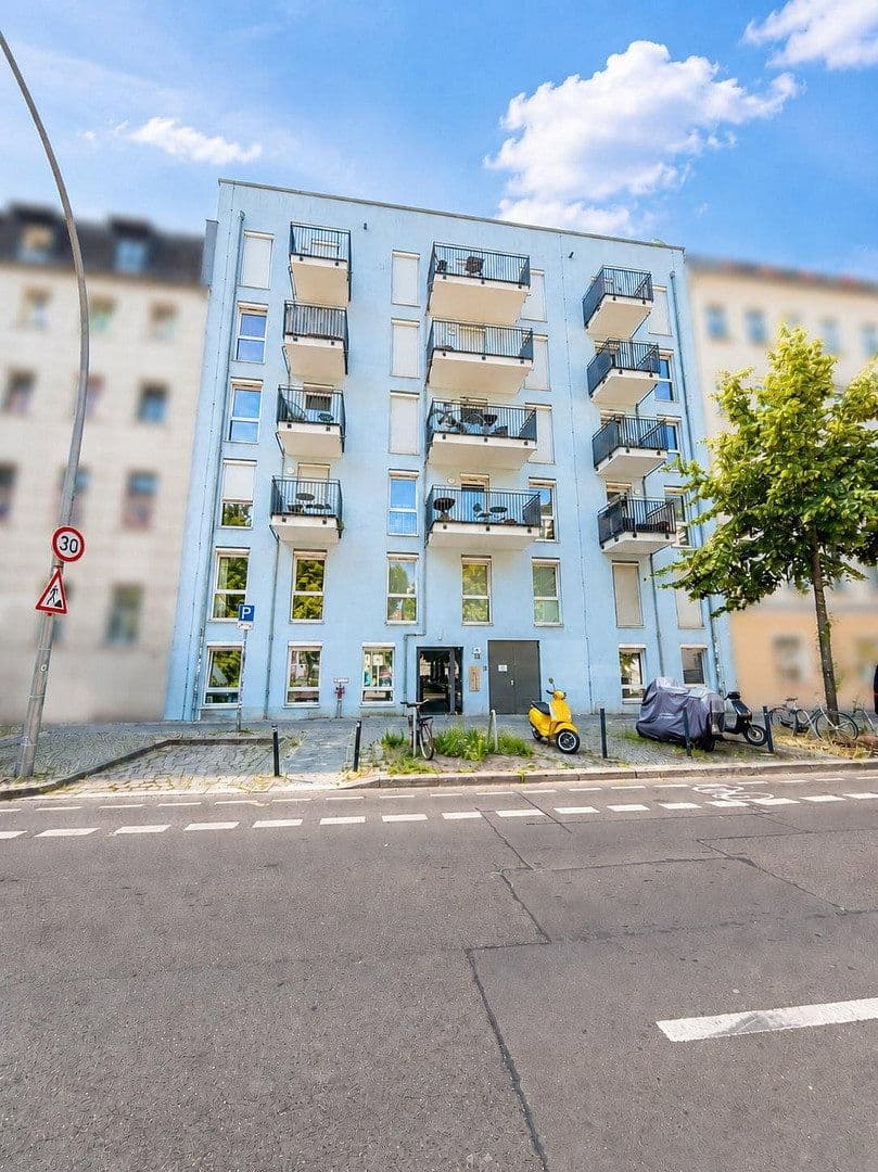 Prodej bytu 3+1 72 m², Gürtelstr., Berlin, Berlín Prodej bytu 3+1 72 m², Gürtelstr., Berlin, Berlín