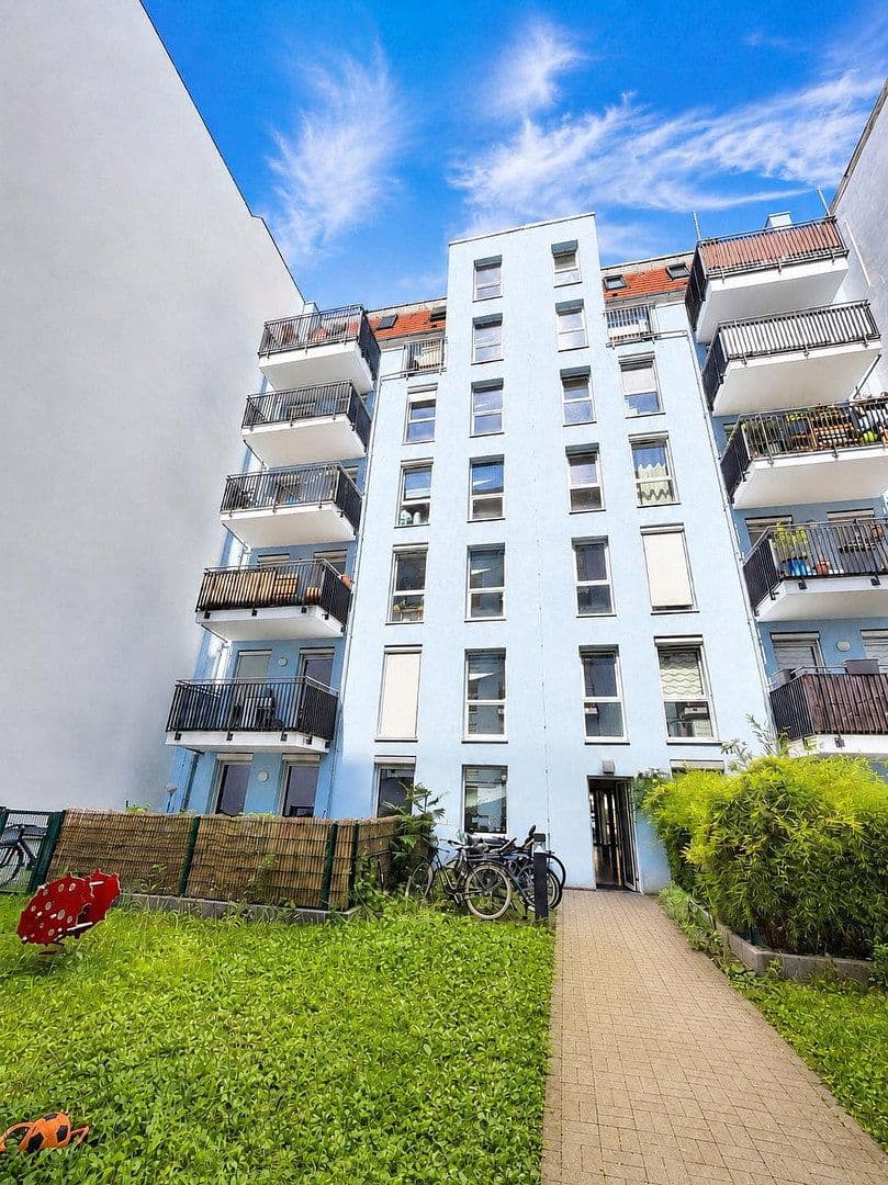 Prodej bytu 3+1 72 m², Gürtelstr., Berlin, Berlín Prodej bytu 3+1 72 m², Gürtelstr., Berlin, Berlín